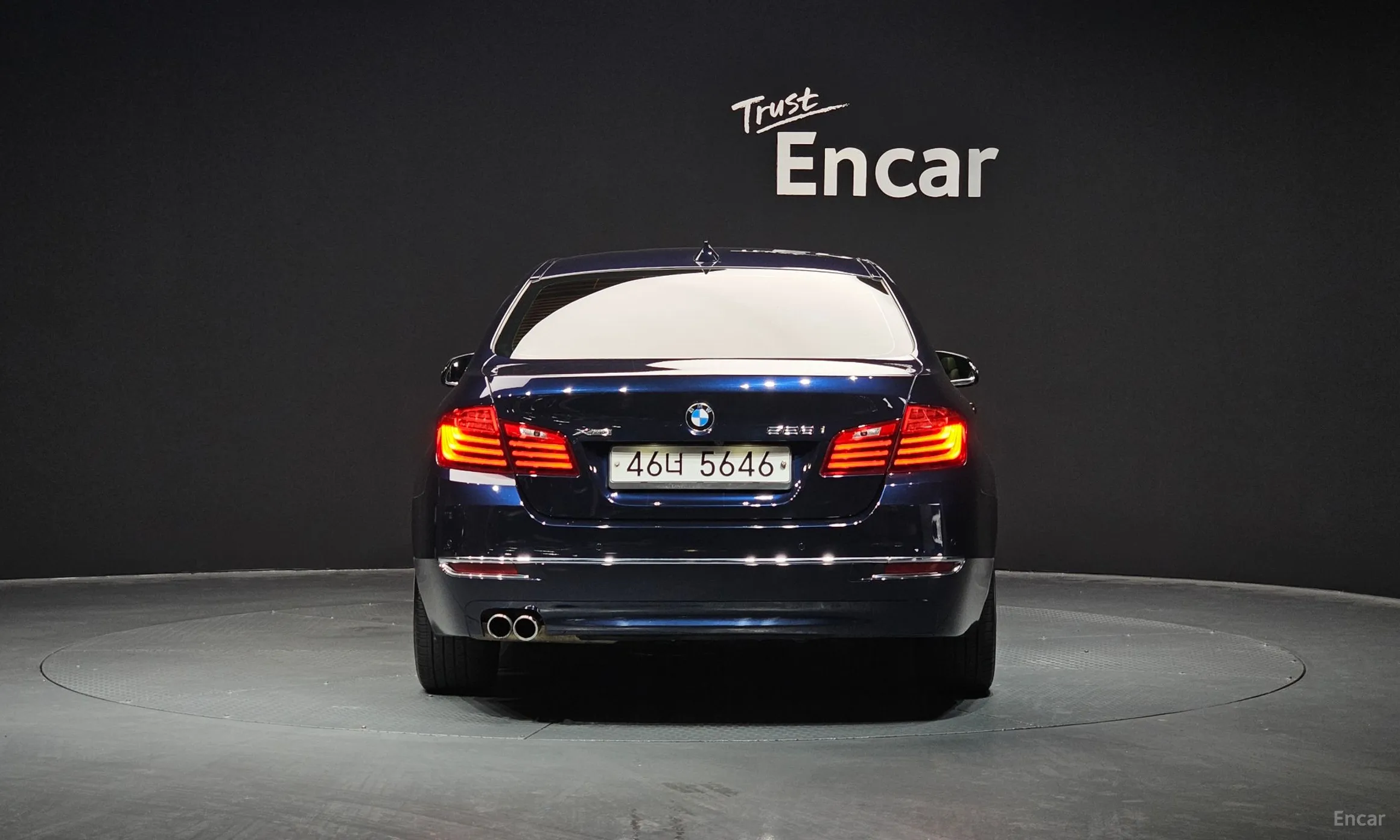 BMW 5 Series (F10) превью 3