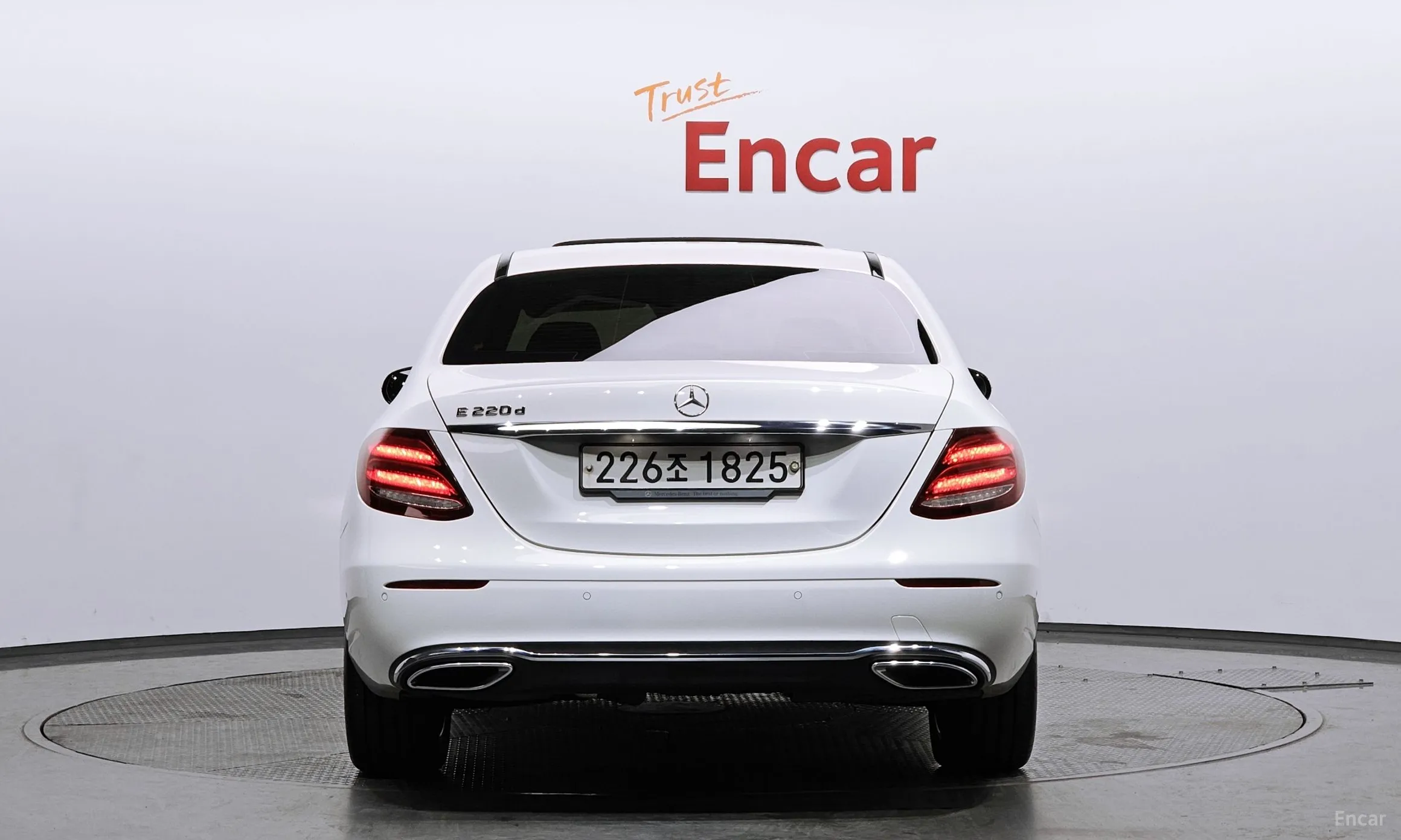Mercedes Benz E-Class W213 превью 3