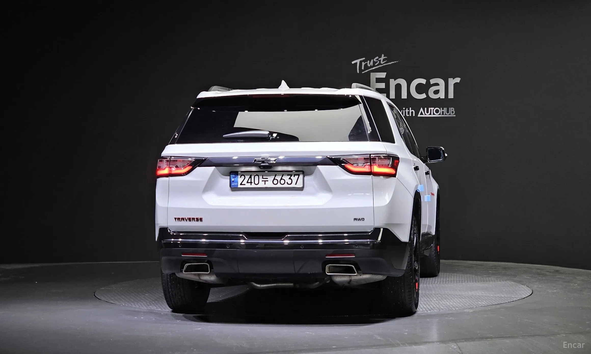 Chevrolet (GM Daewoo) Traverse превью 3