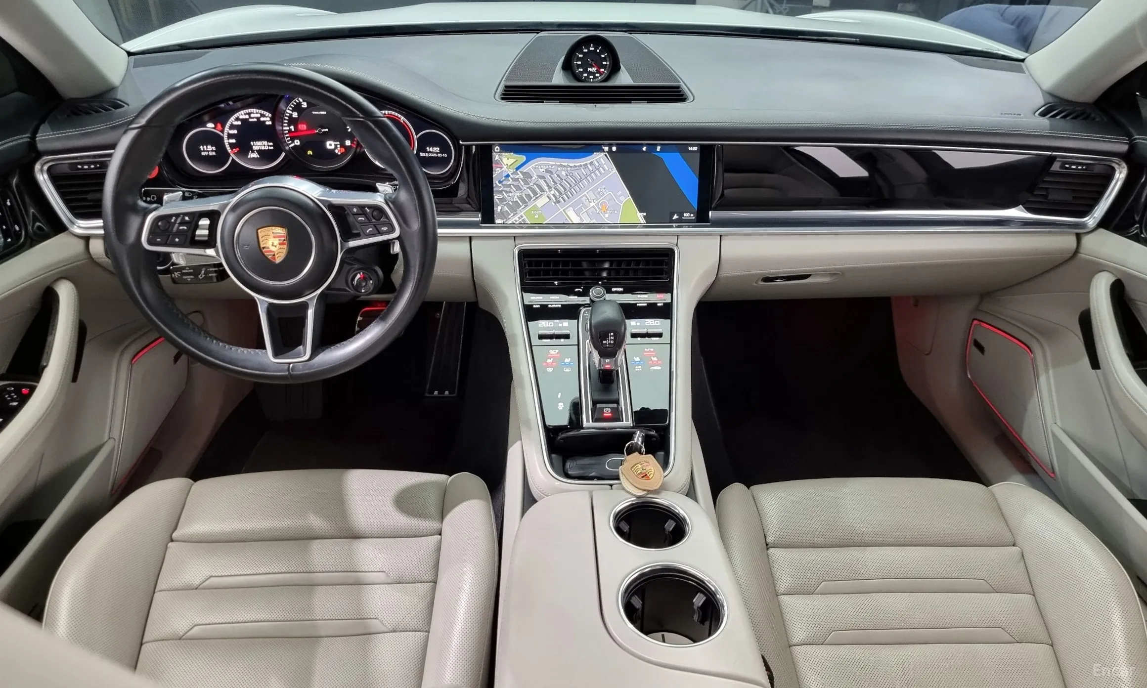Porsche Panamera (971) превью 4