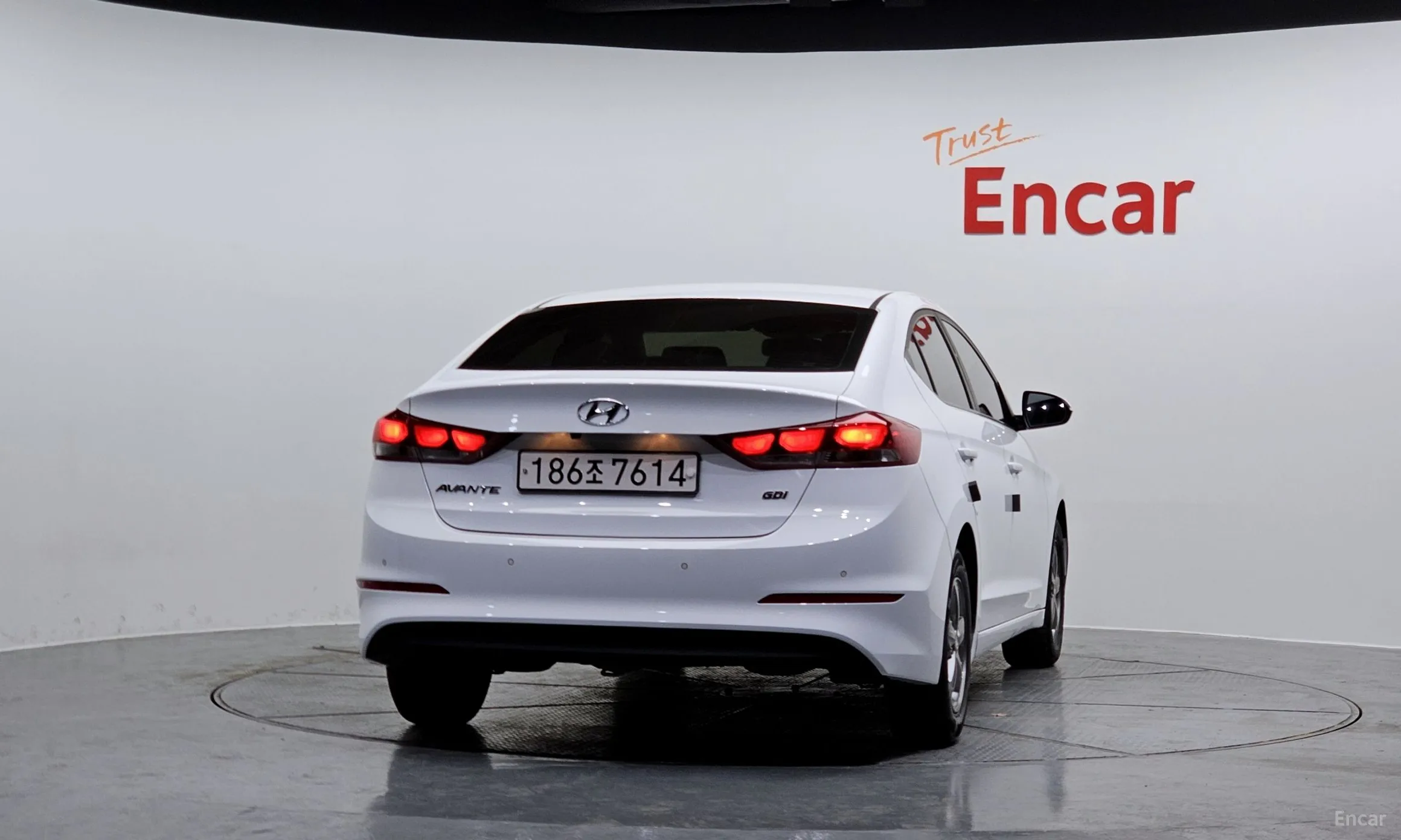 Hyundai Avante AD превью 3