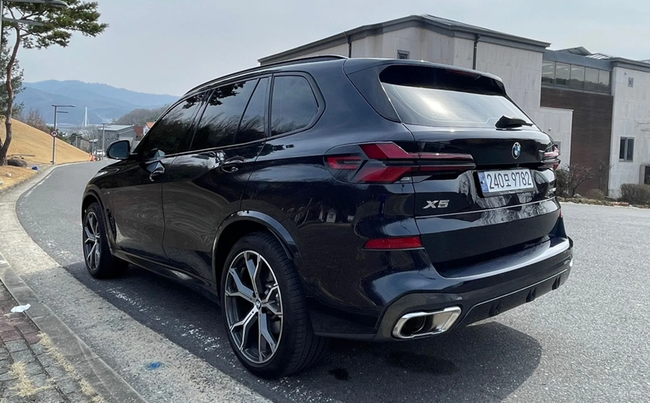 BMW X5 (G05) превью 3