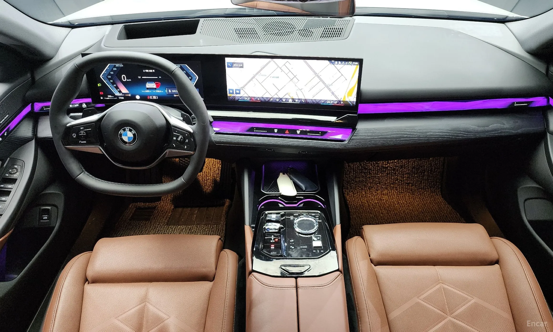 BMW 5 Series (G60) превью 4