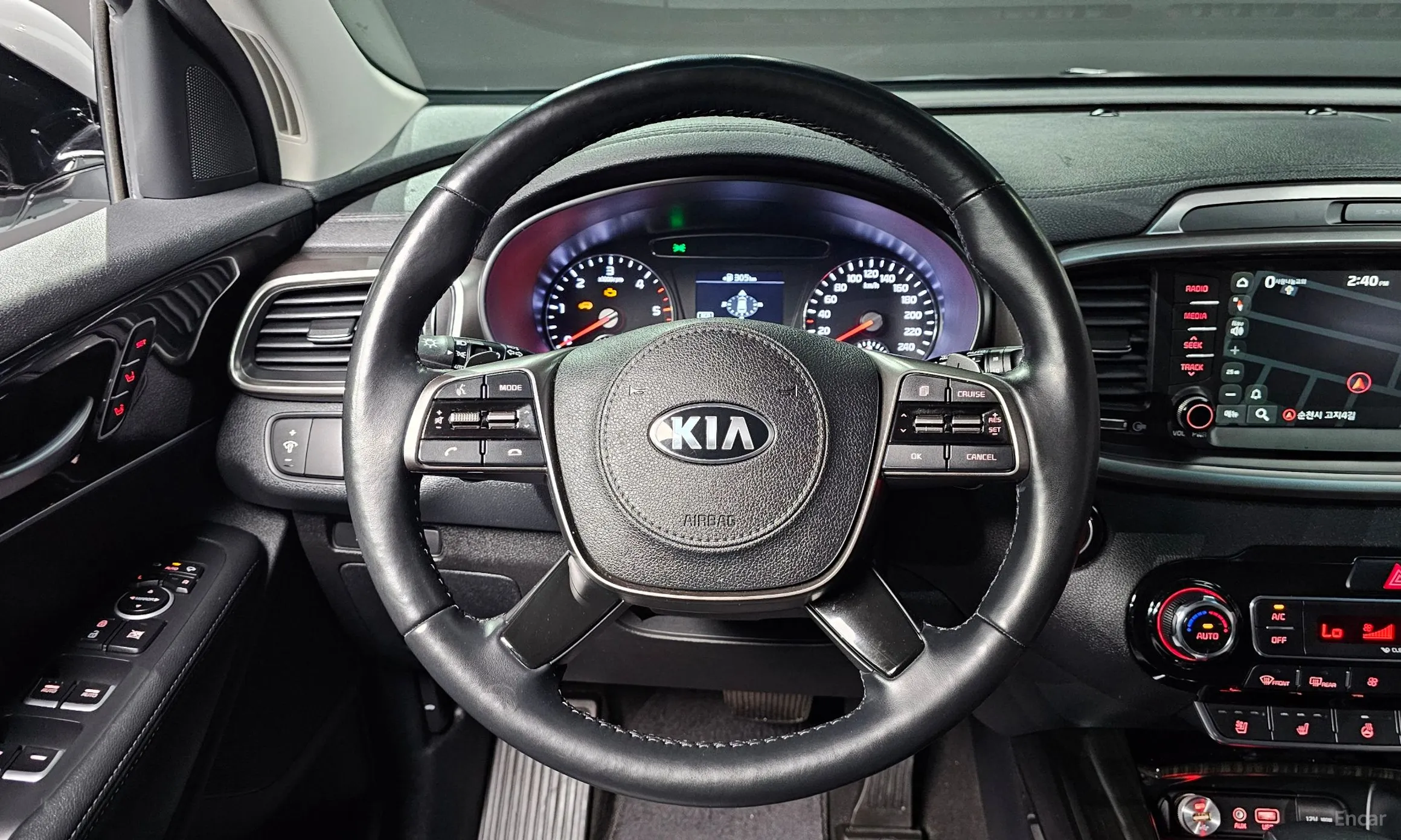Kia Sorento превью 12