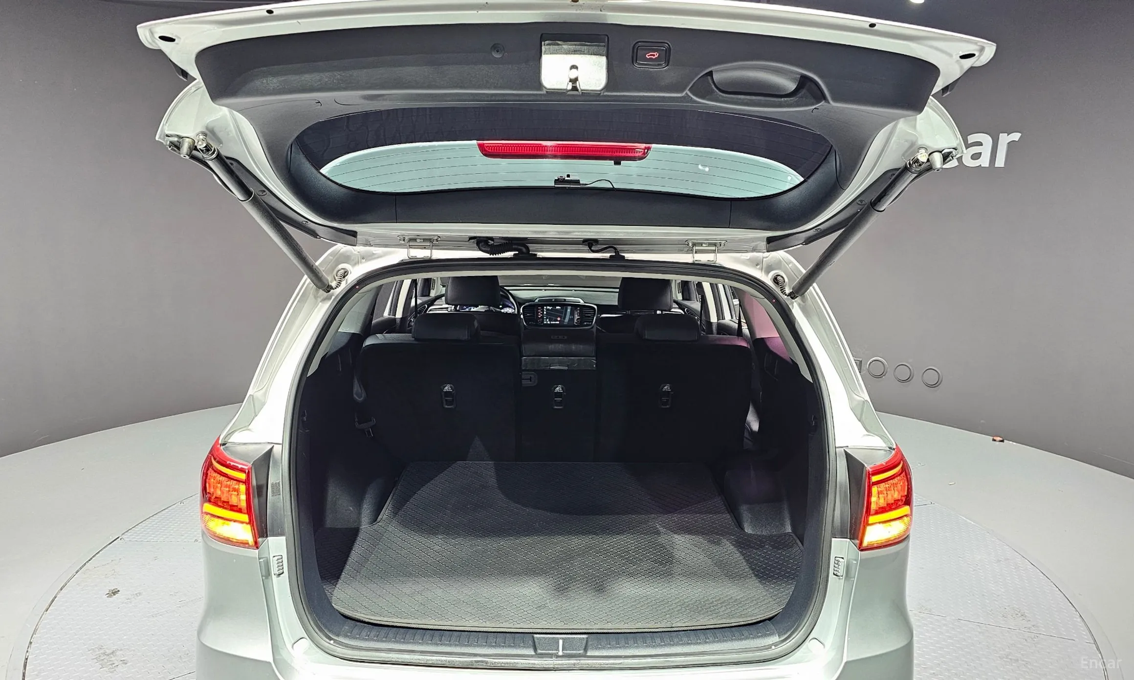 Kia Sorento превью 20