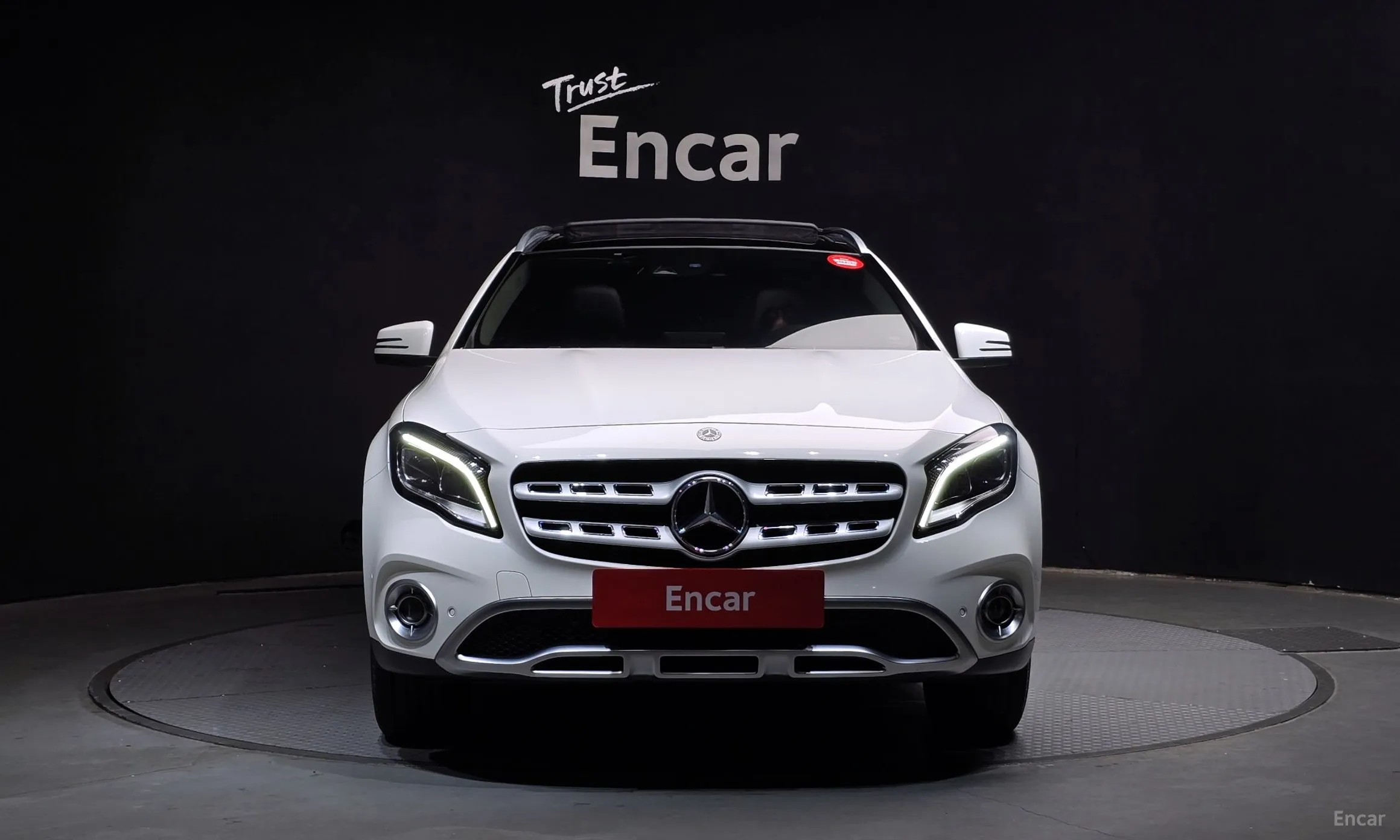 Mercedes Benz GLA-Class X156 превью 2