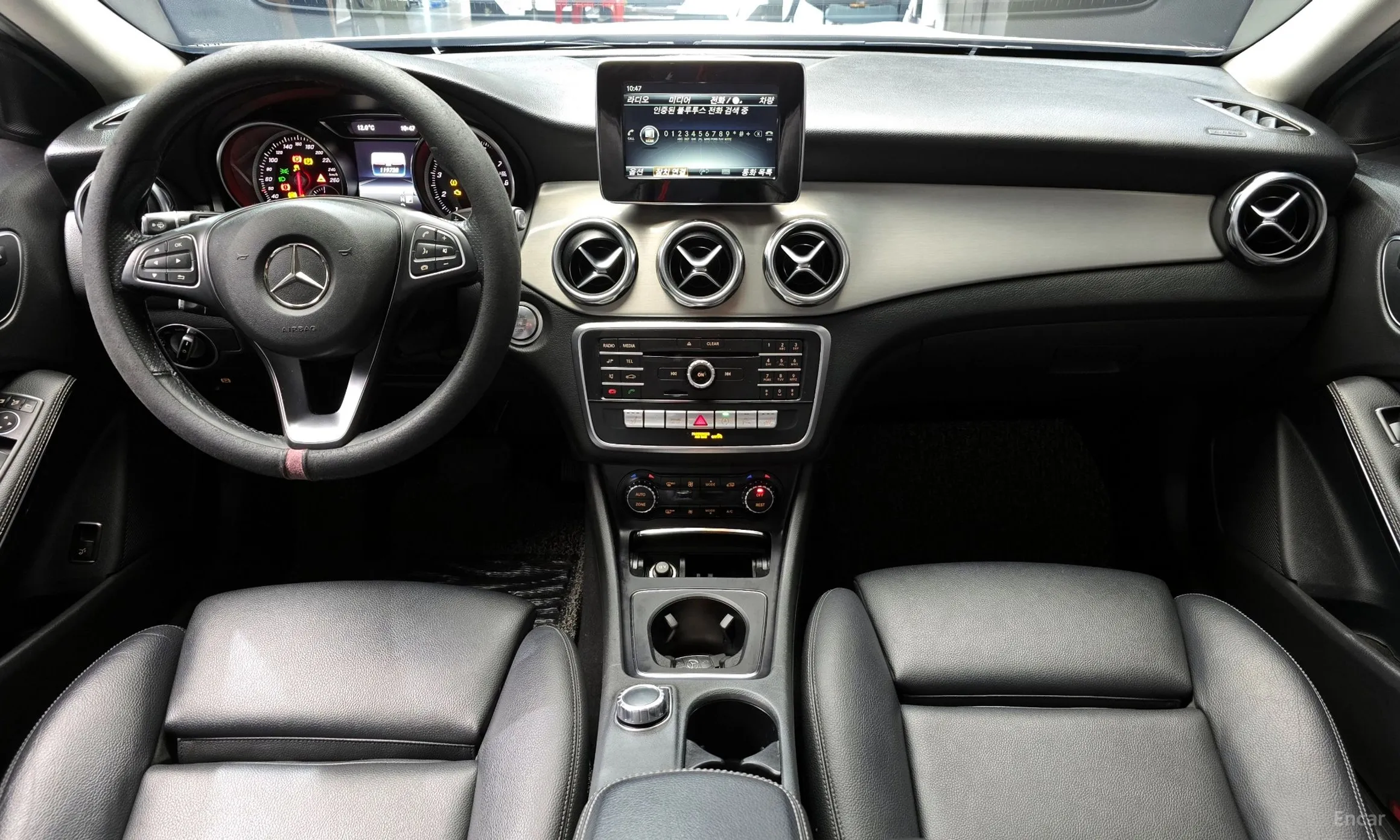 Mercedes Benz GLA-Class X156 превью 4