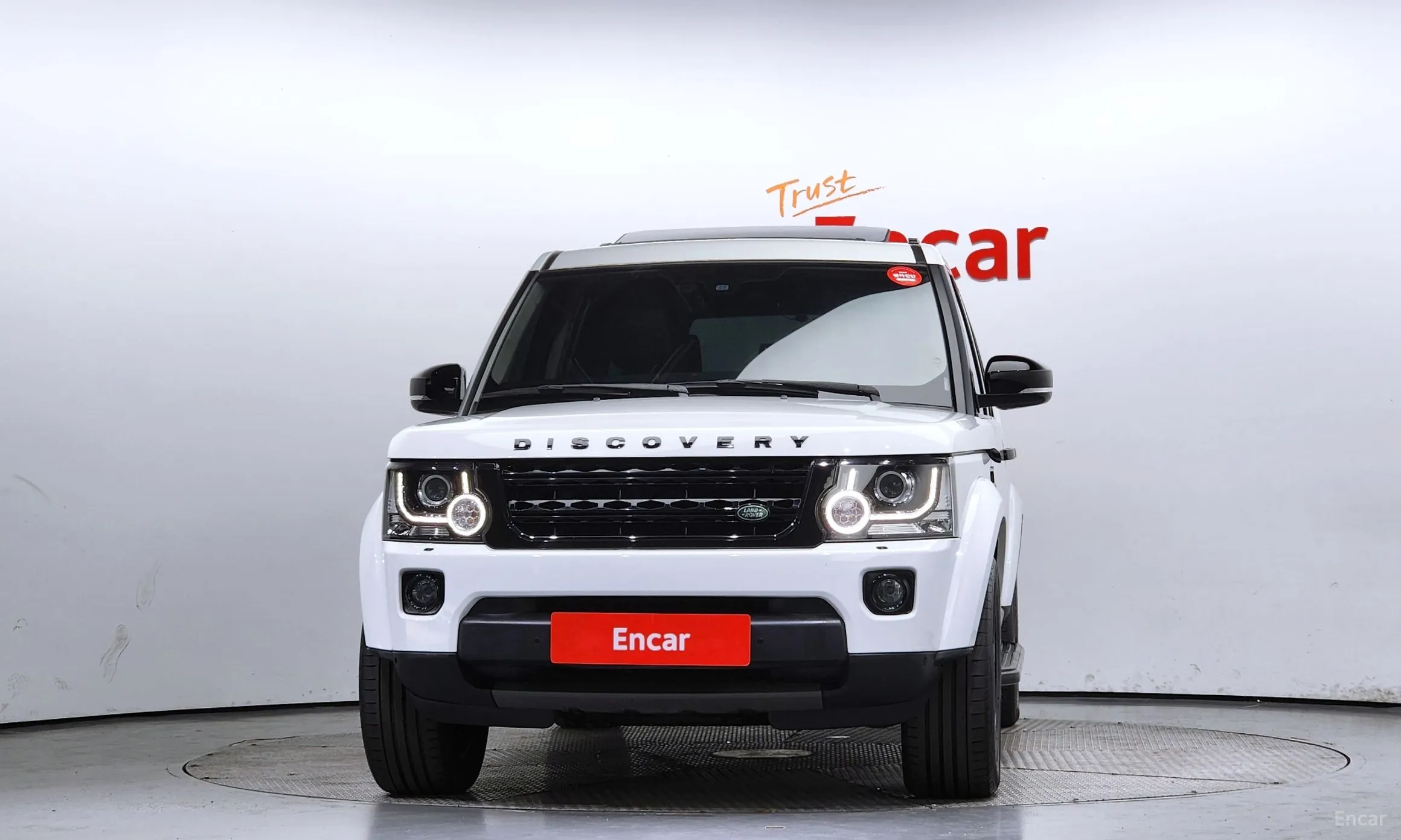 Land Rover Discovery 4 превью 2