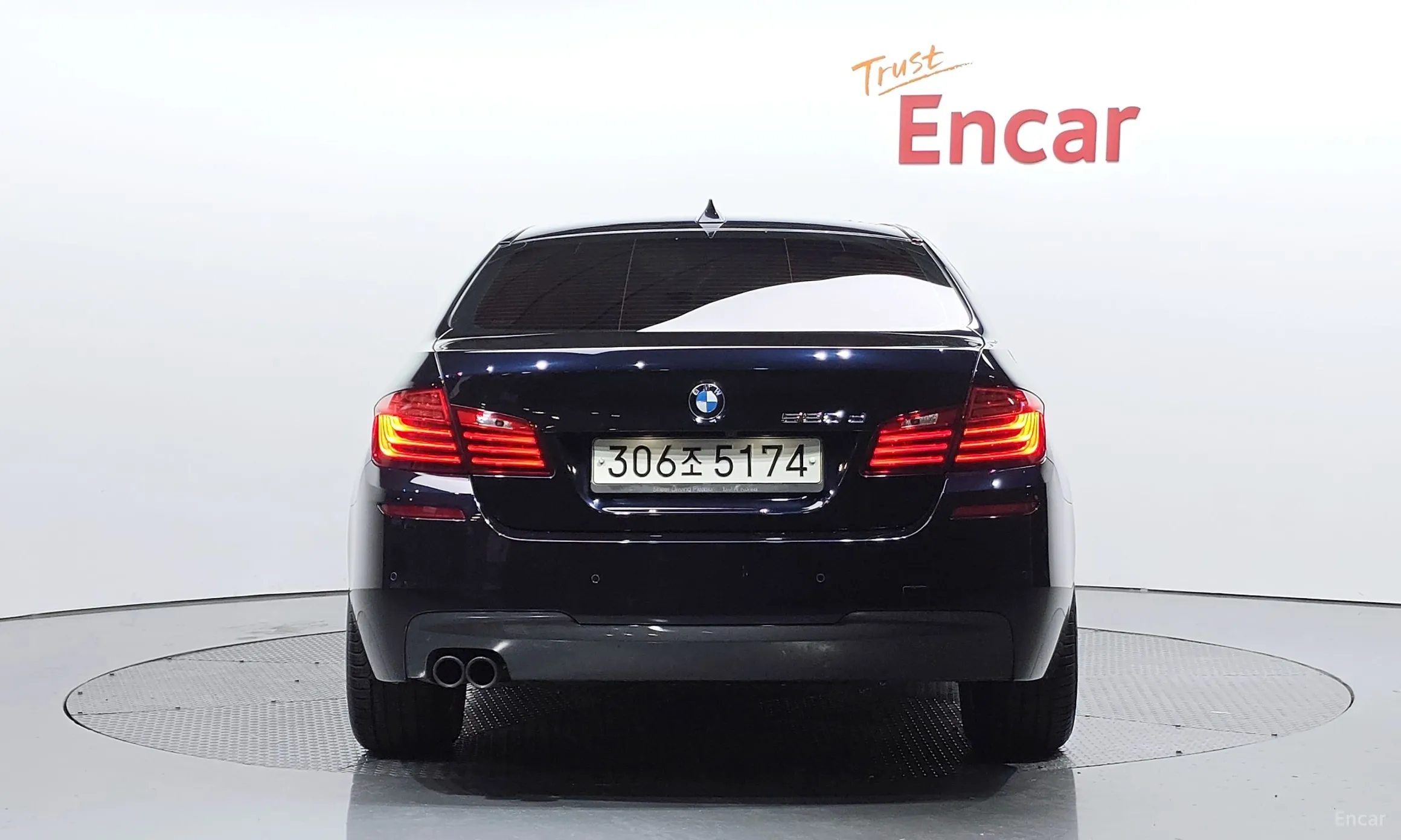 BMW 5 Series (F10) превью 3
