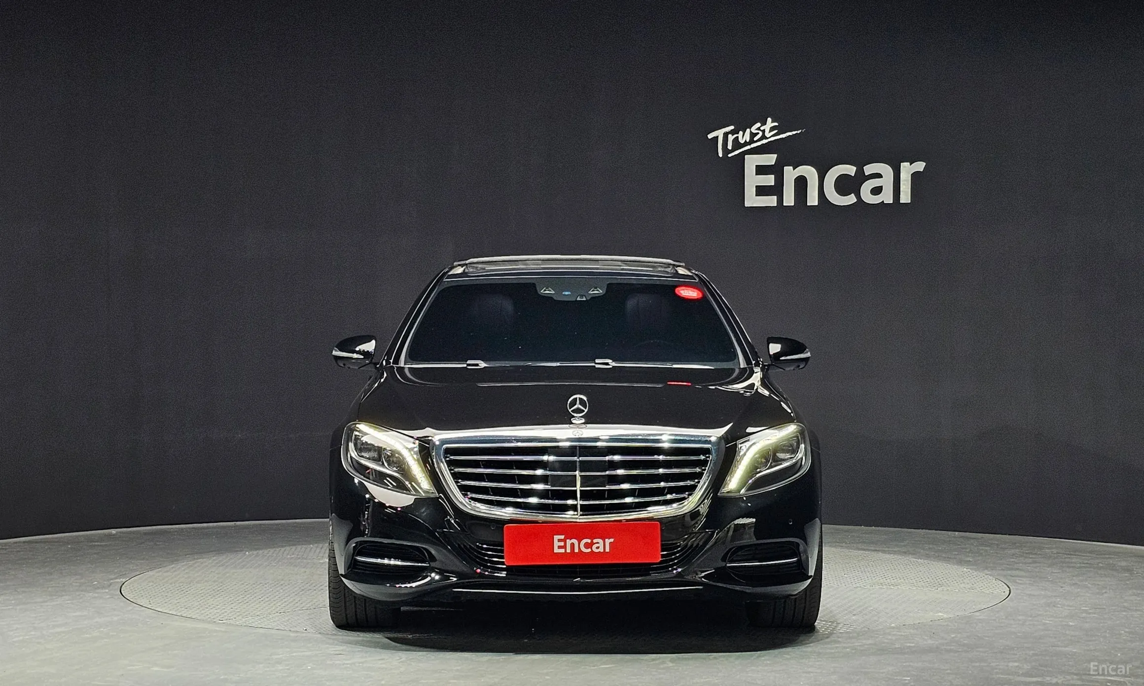 Mercedes Benz S-Class W222