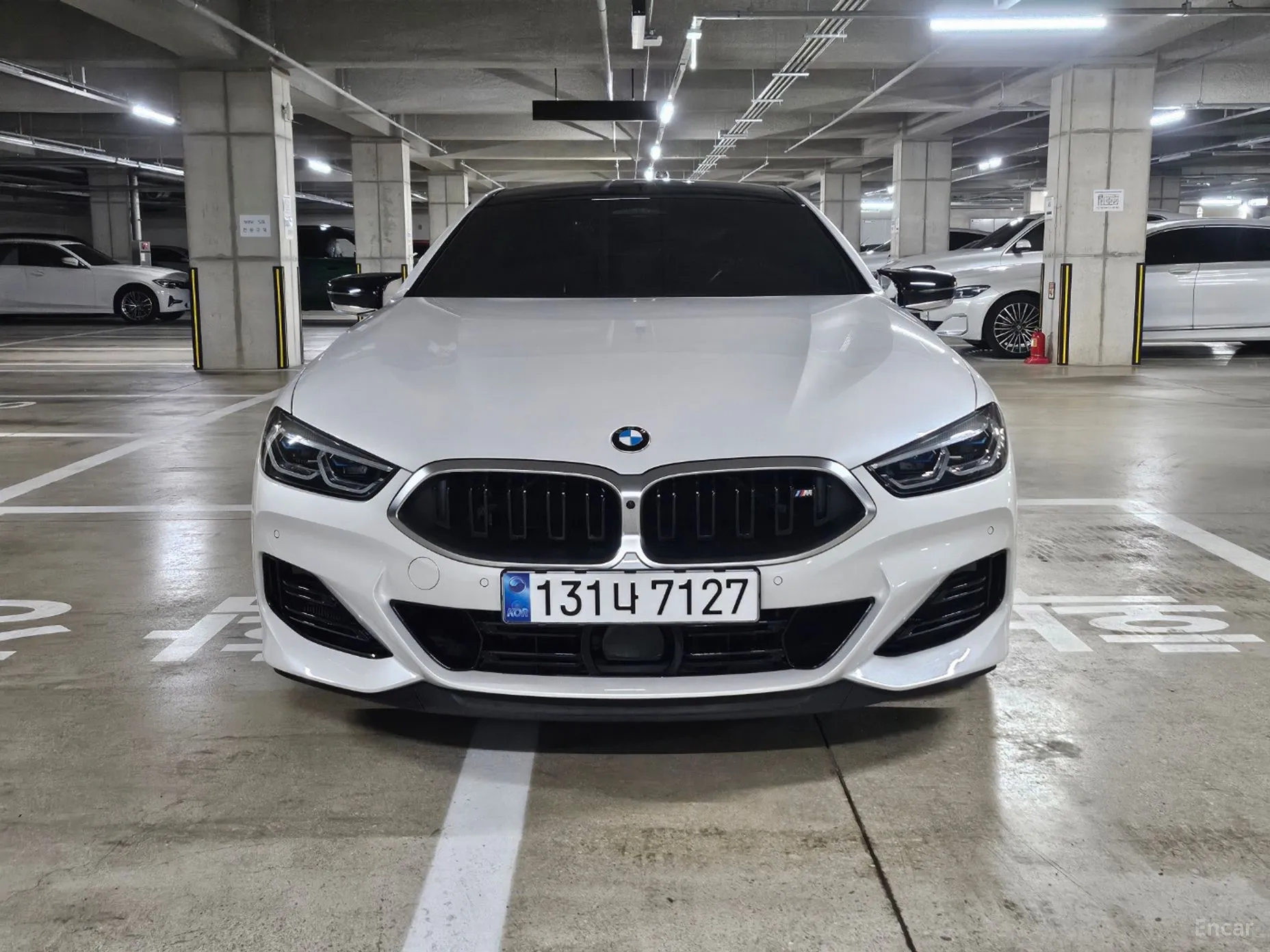 BMW 8-series (G15)