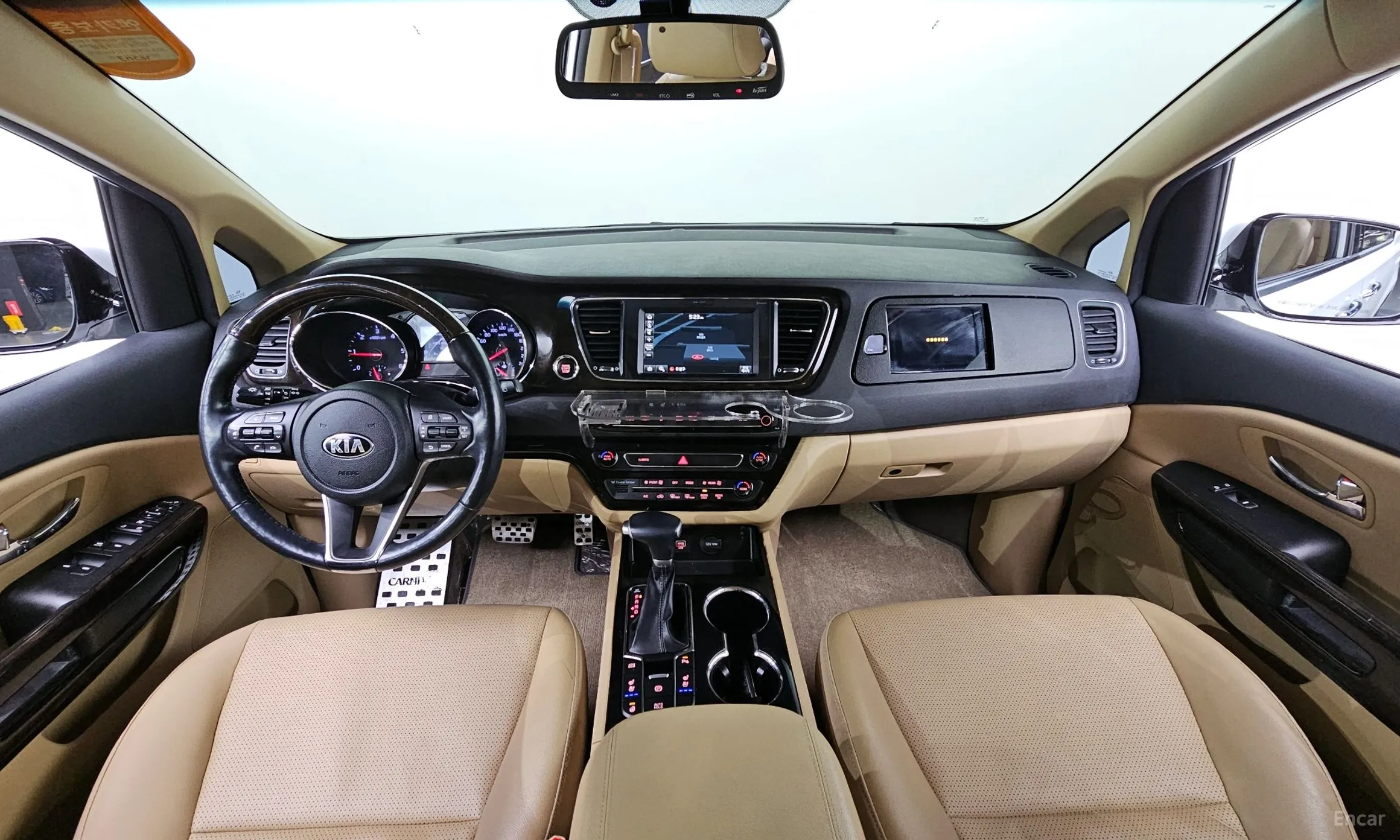 Kia Carnival превью 4