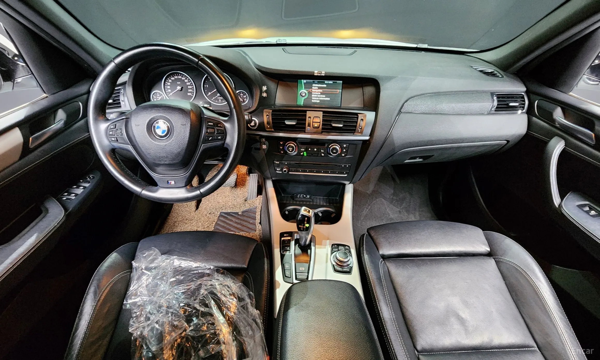 BMW X3 (F25) превью 4