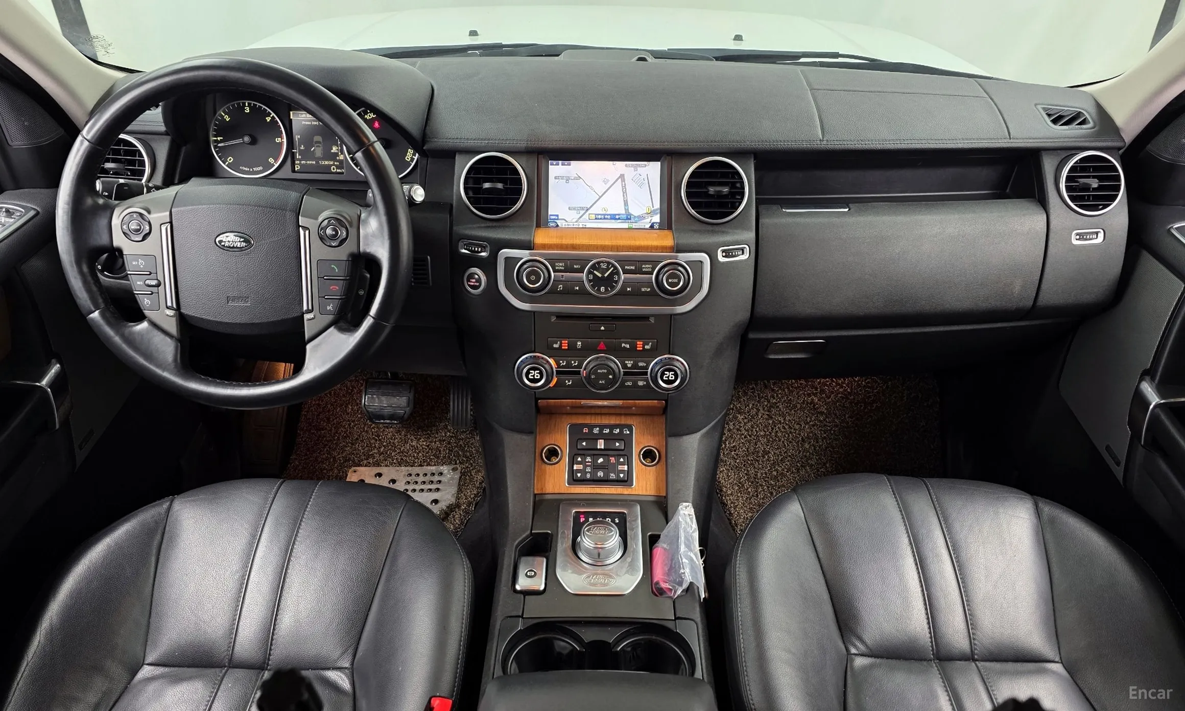 Land Rover Discovery 4 превью 4