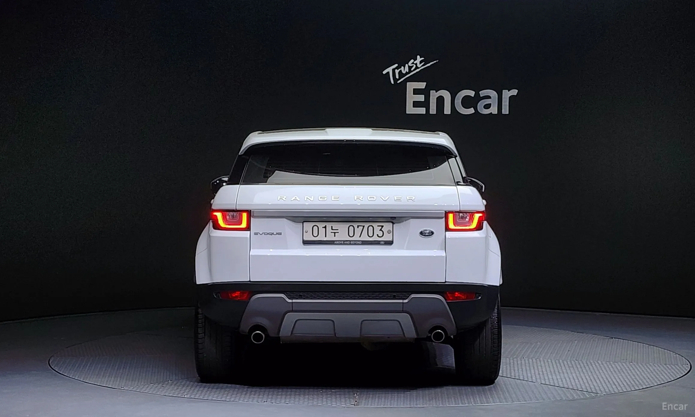 Land Rover Range Rover Evoque превью 3
