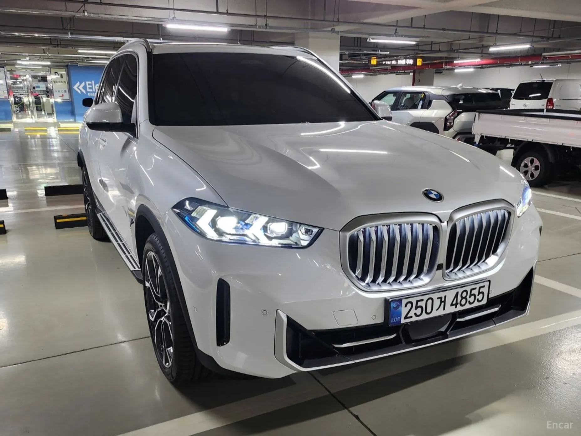 BMW X5 (G05) превью 2