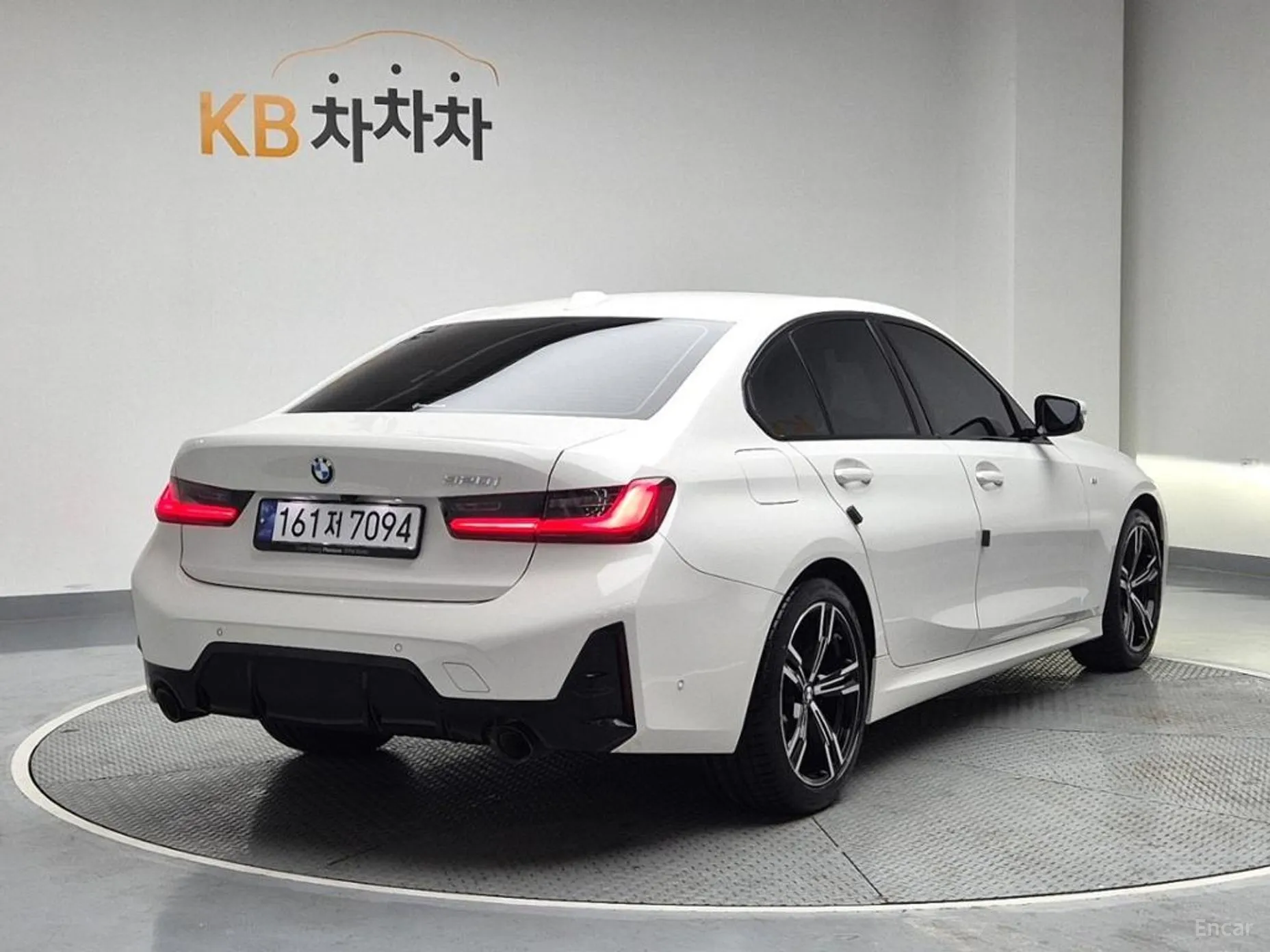 BMW 3 Series (G20) превью 3