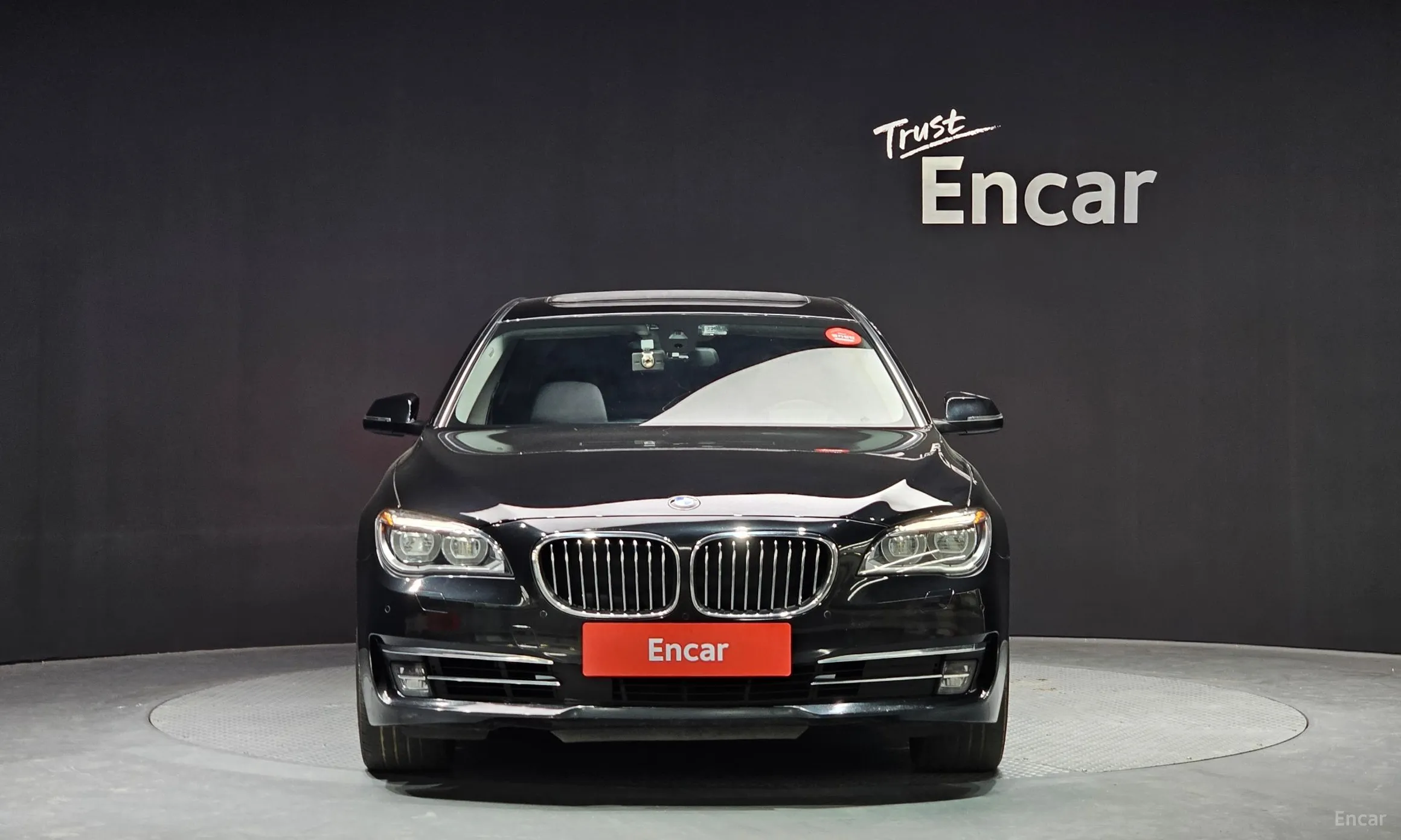 BMW 7 Series (F01)