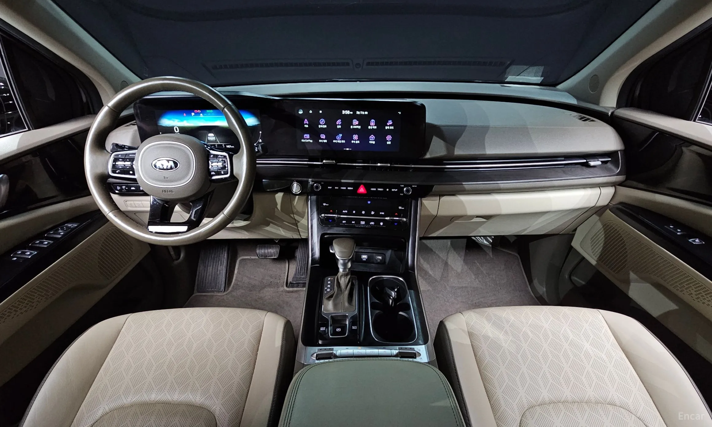 Kia Carnival Gen 4 превью 4