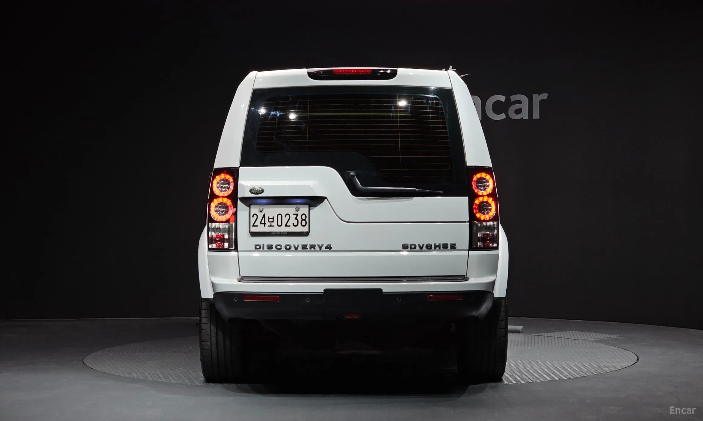 Land Rover Discovery 4 превью 3