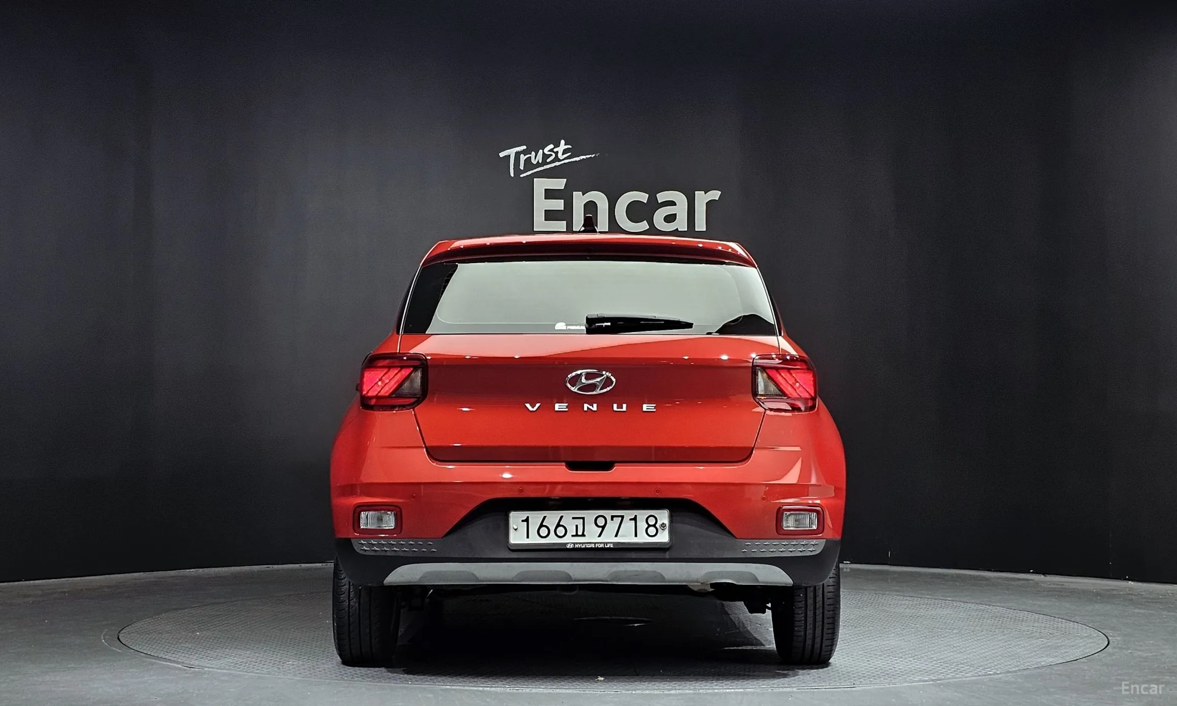 Hyundai Venue превью 3