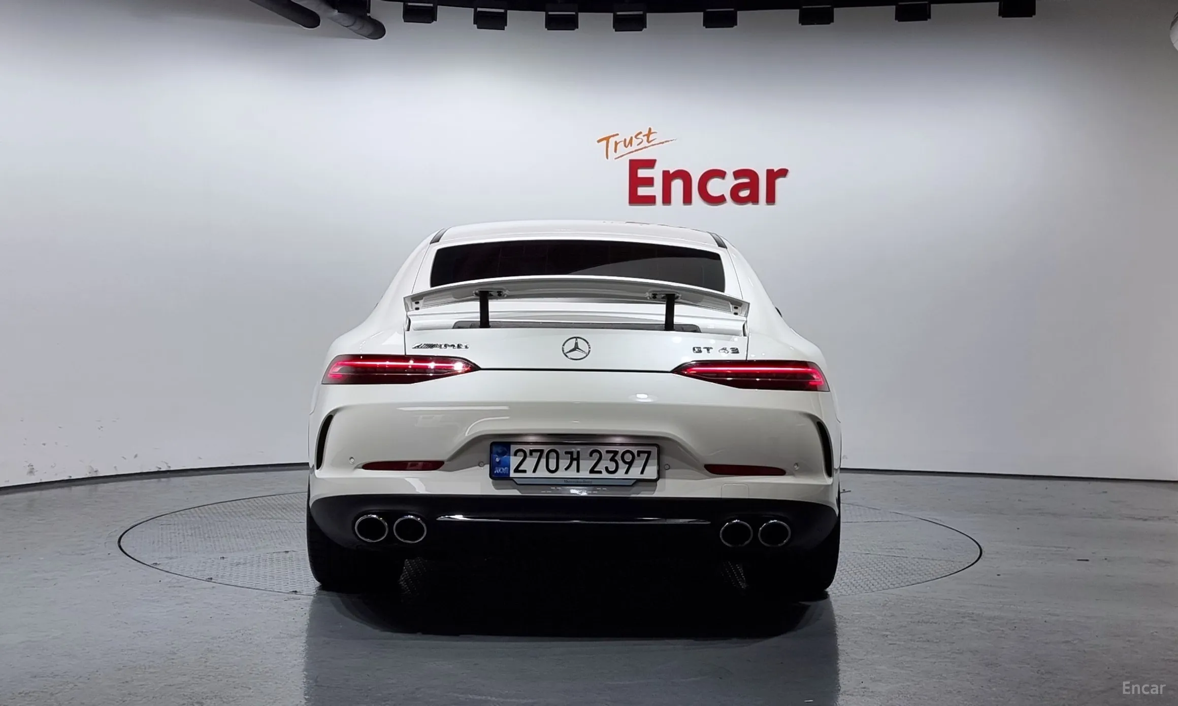 Mercedes Benz AMG GT превью 3