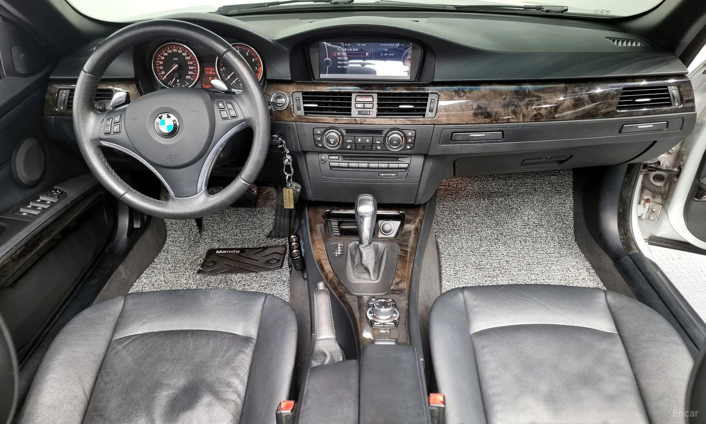 BMW 3 Series (E90) превью 4