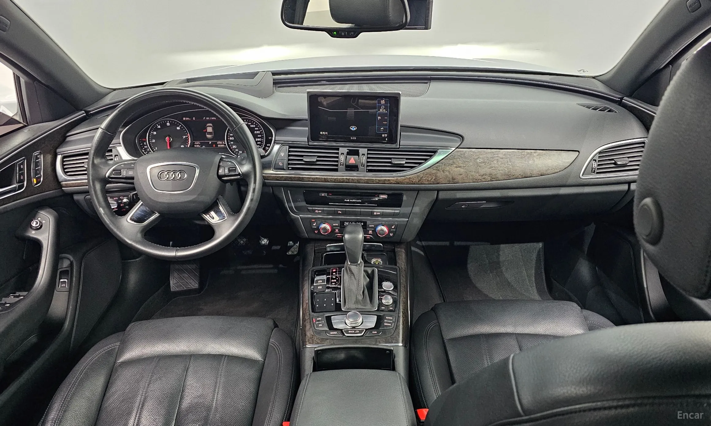 Audi New A6 превью 4