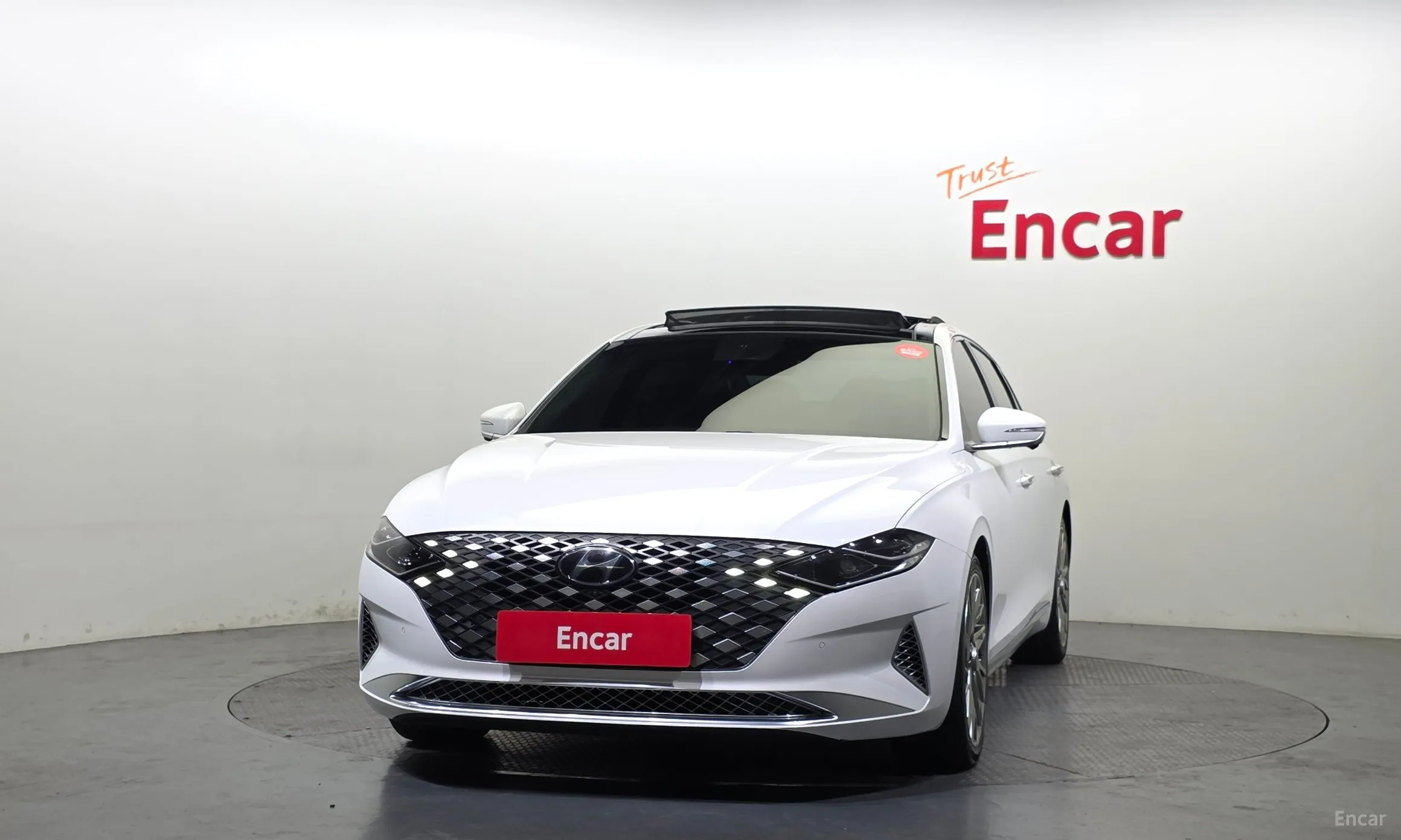 Hyundai Grandeur IG превью 2