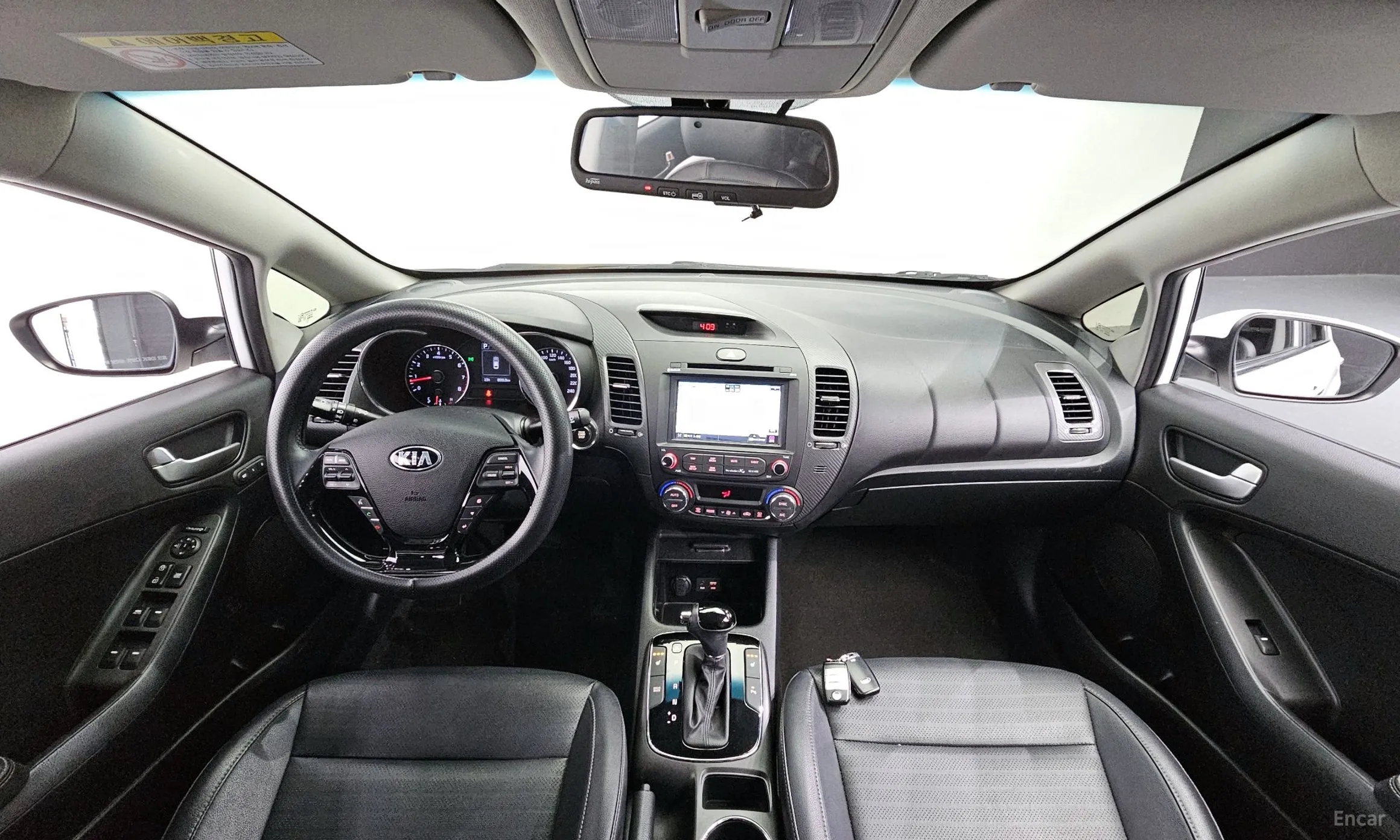 Kia K3 превью 4