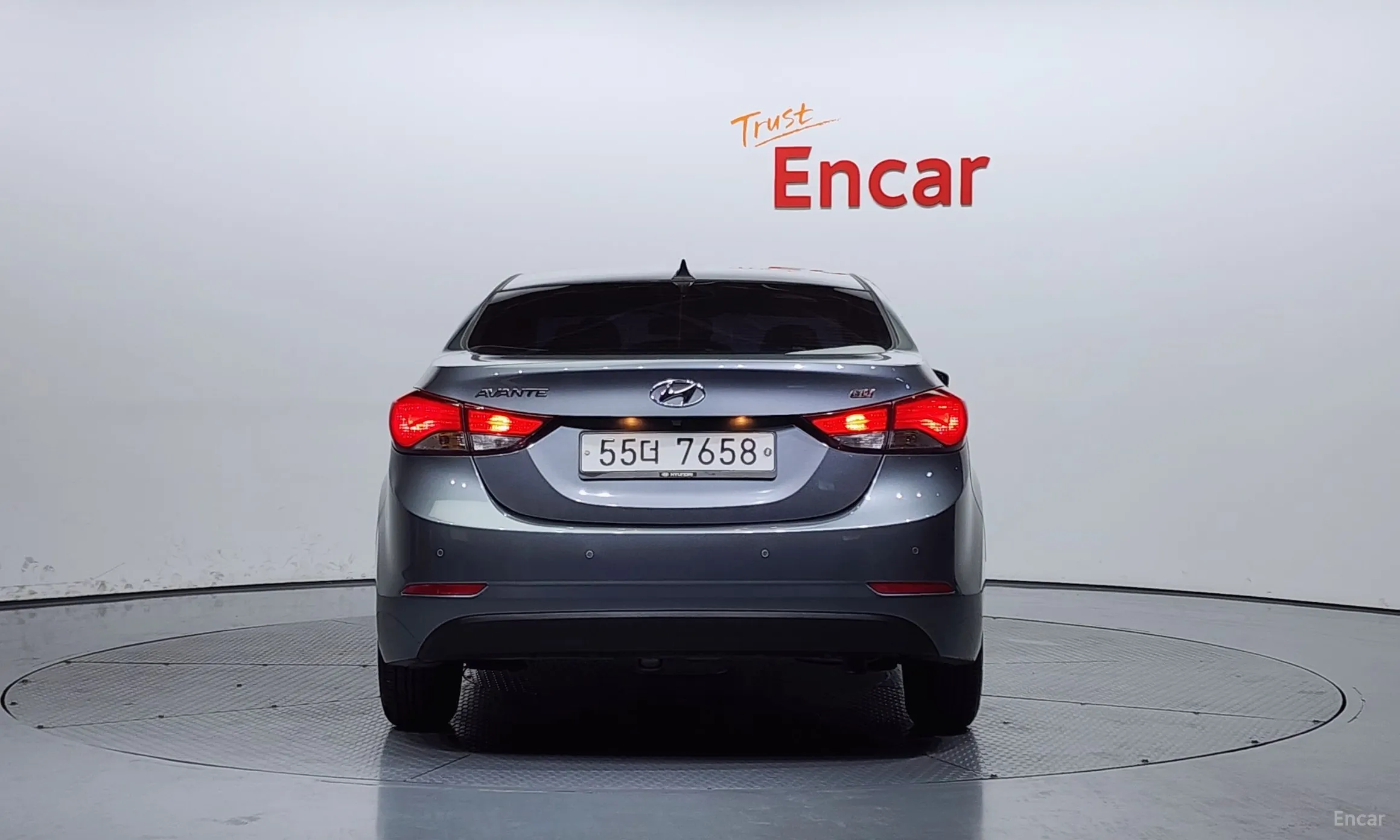 Hyundai Avante превью 3