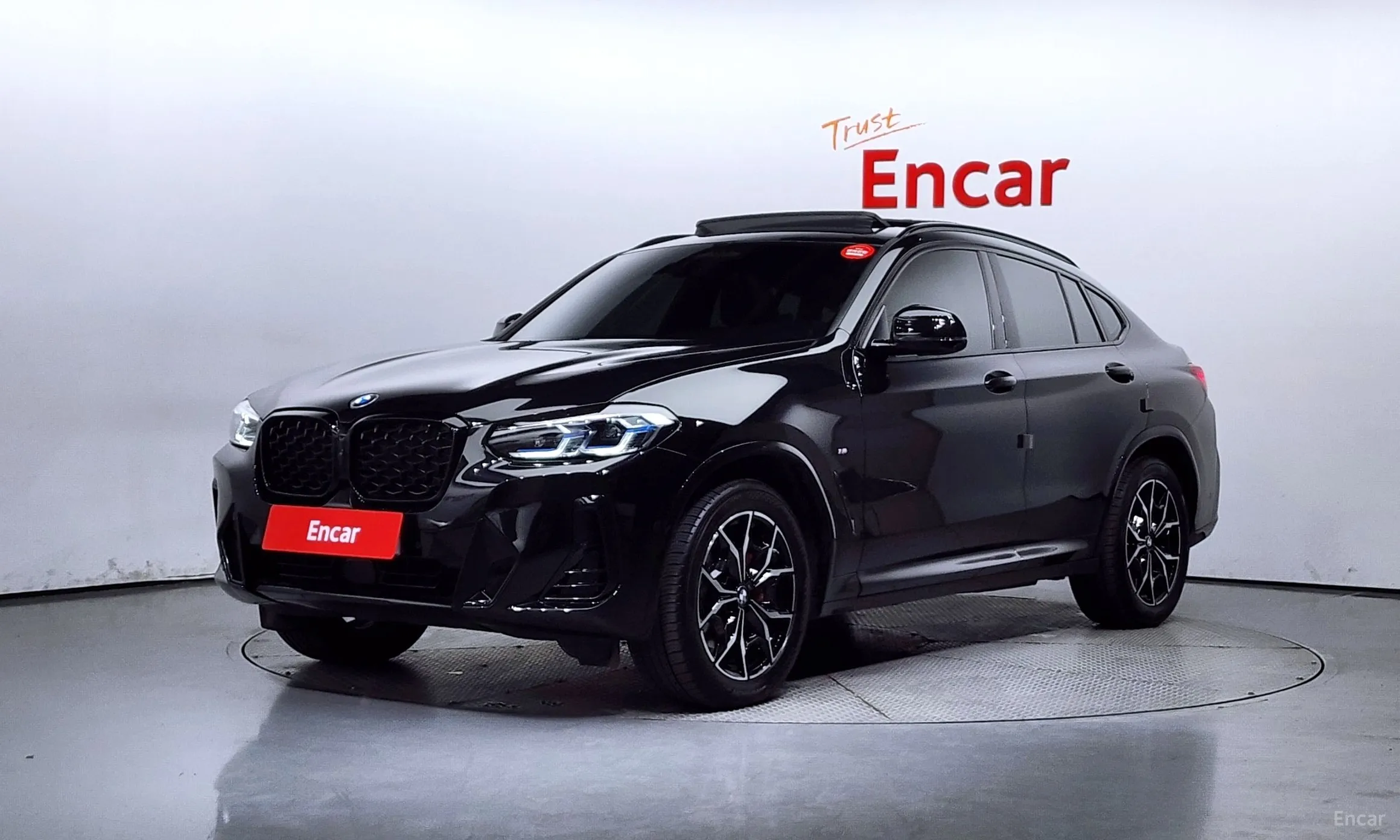 X4 (G02)