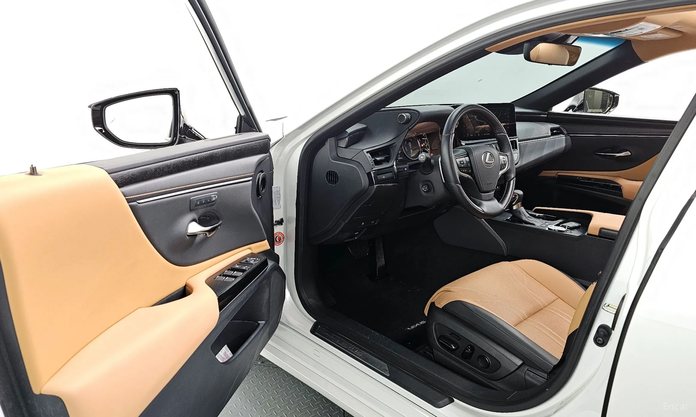 Lexus ES300h 7th Generation превью 10