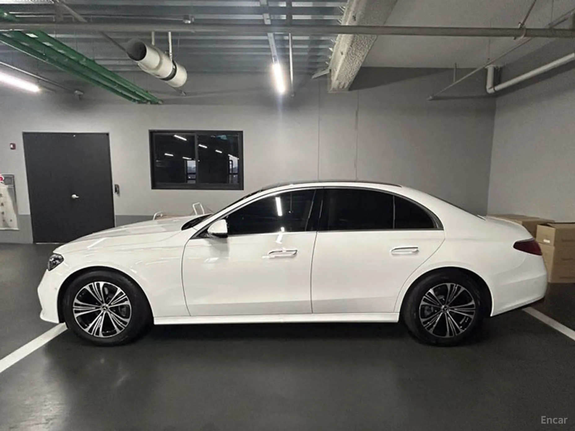 Mercedes Benz E-Class W214 превью 3