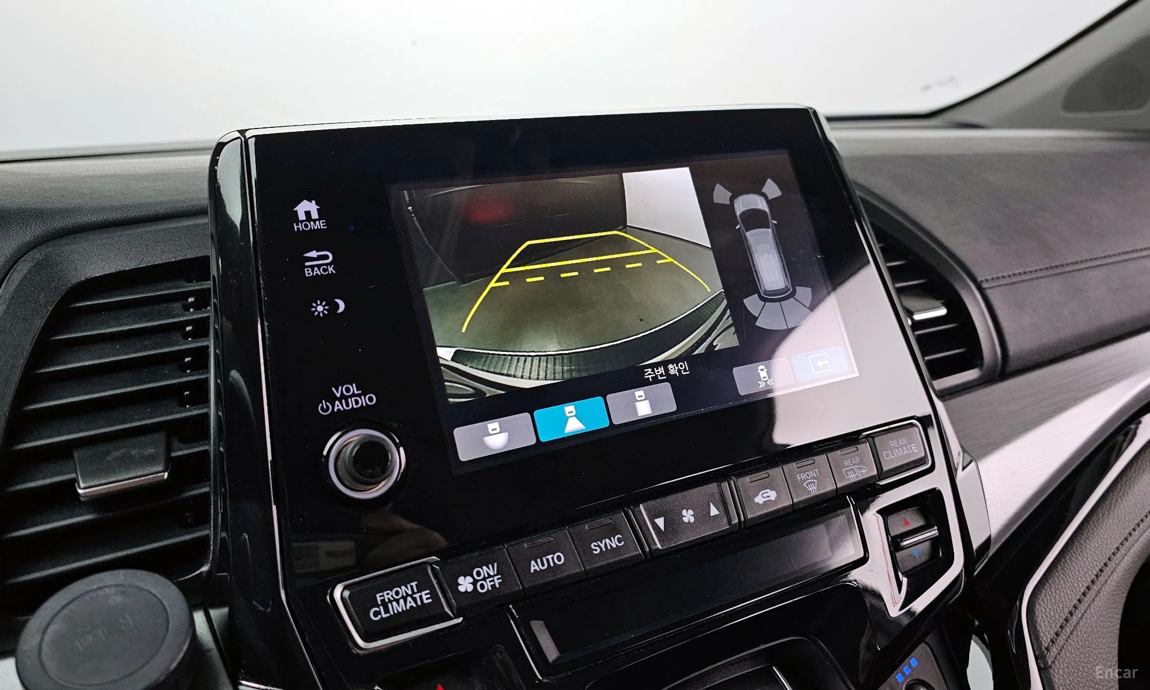 Honda Odyssey превью 11