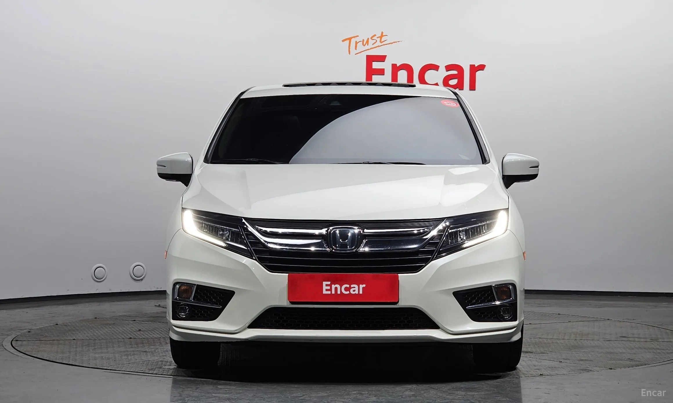 Honda Odyssey превью 3