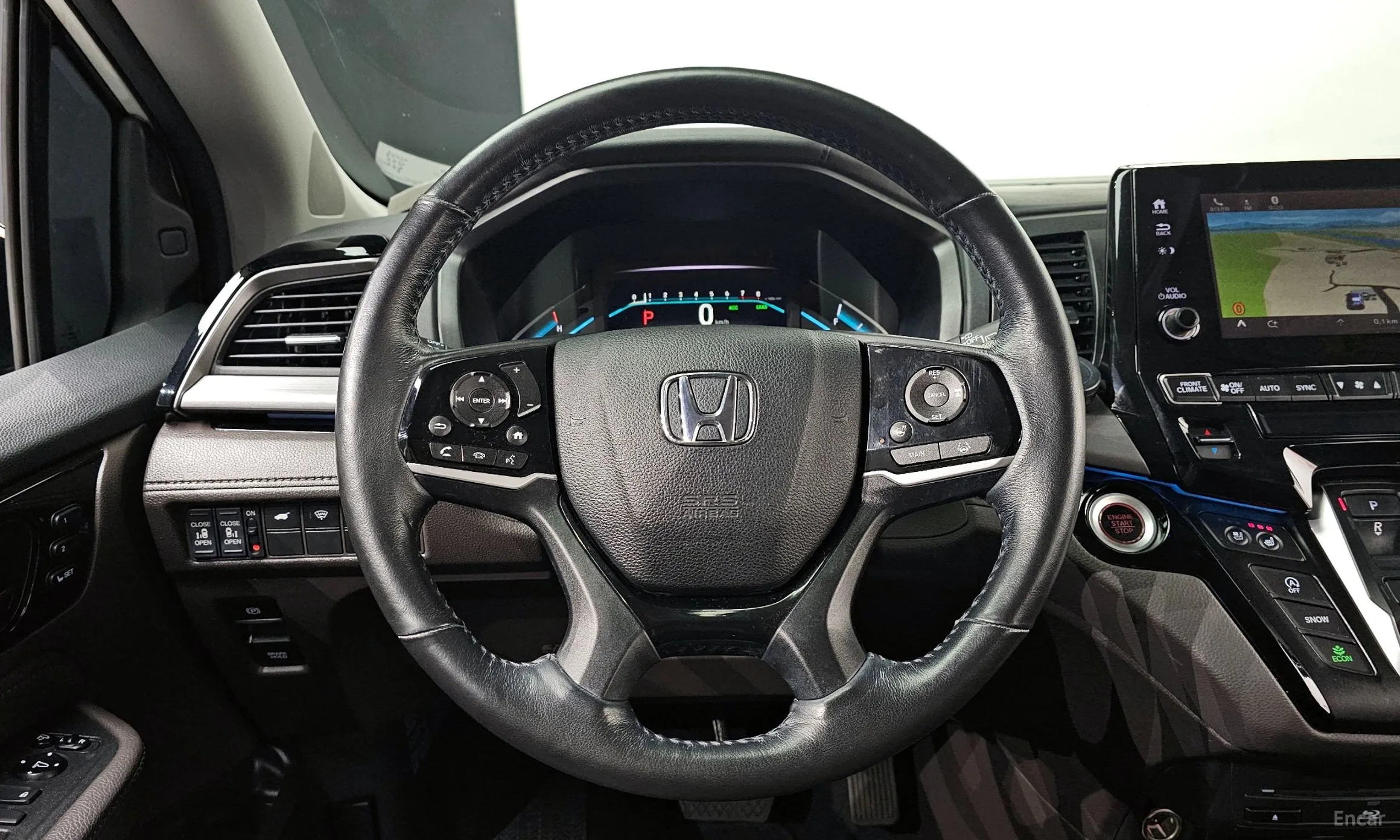 Honda Odyssey превью 9
