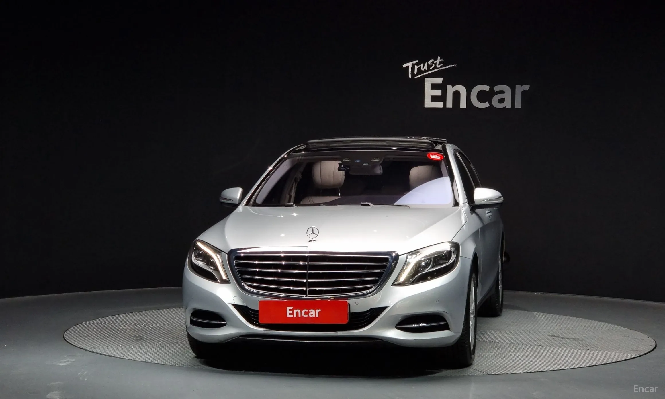 Mercedes Benz S-Class W222