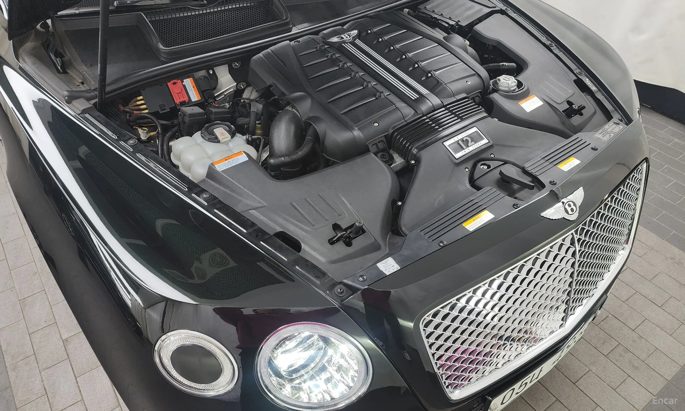 Bentley Bentayga превью 6