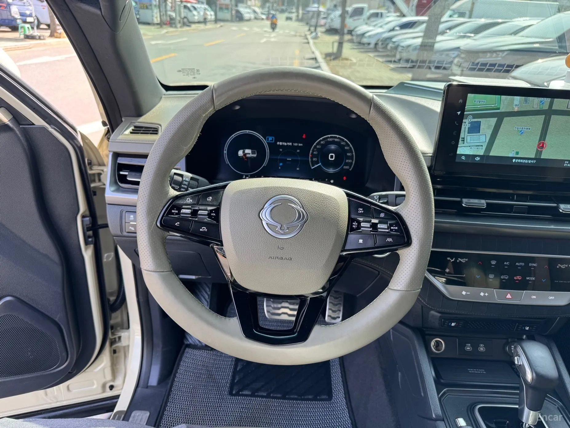 KG Mobility (SsangYong) Rexton Sports Khan превью 11