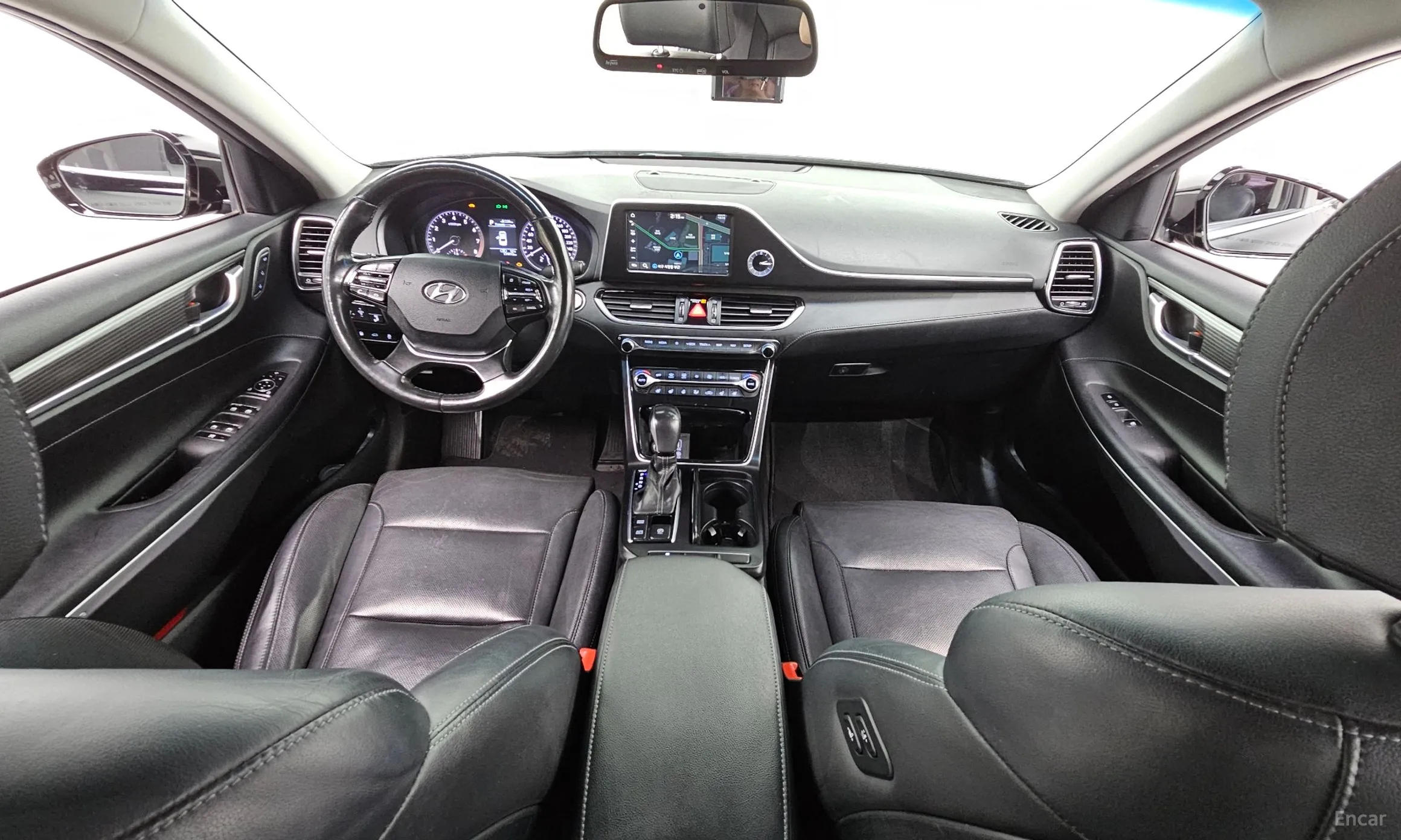 Hyundai Grandeur IG превью 4