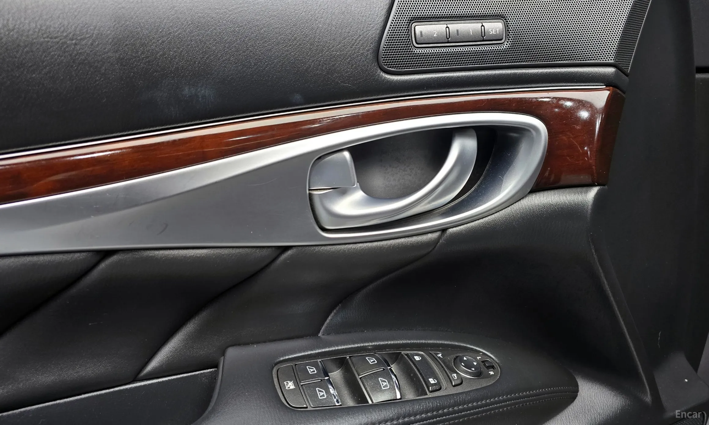 Infiniti M37 превью 20