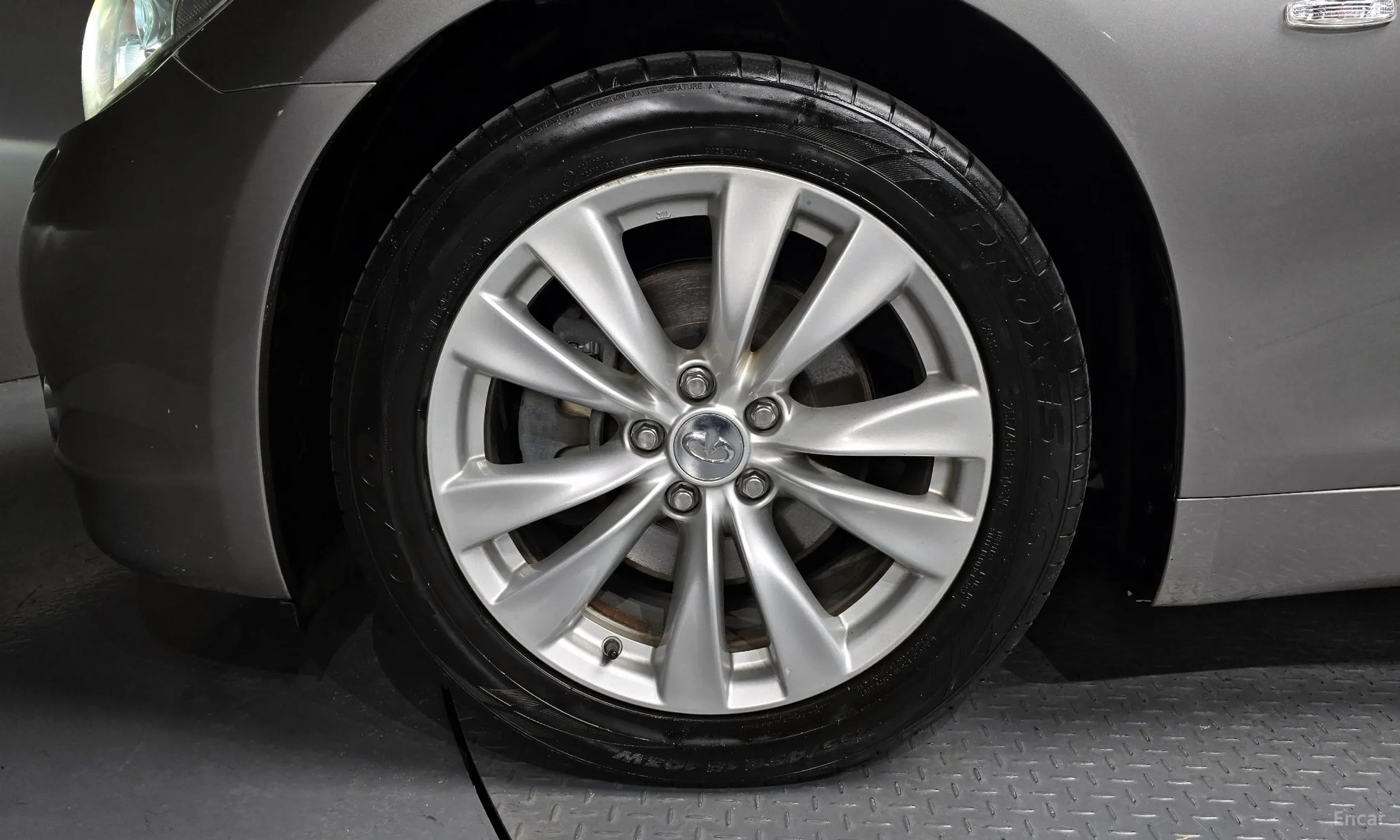Infiniti M37 превью 5