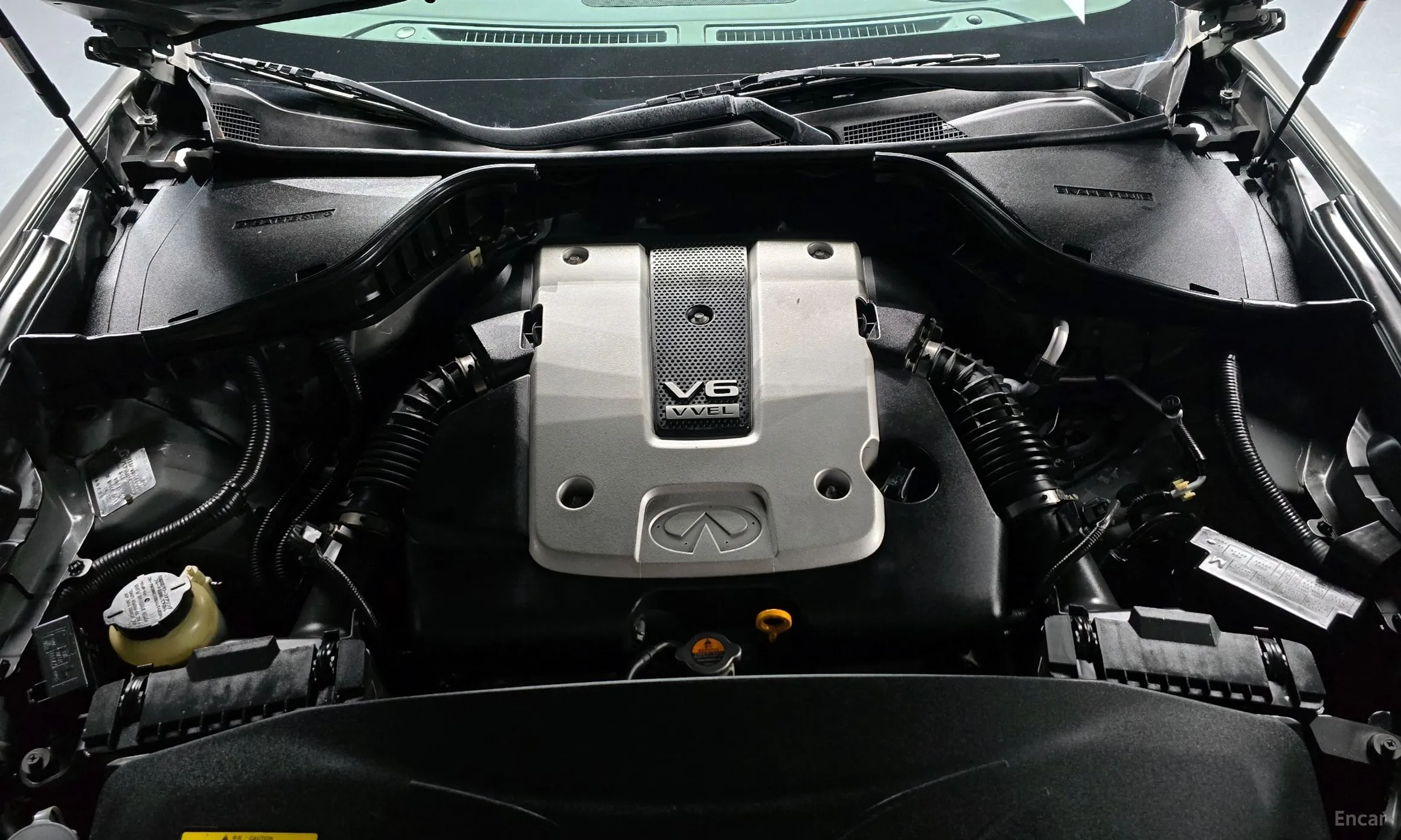 Infiniti M37 превью 6