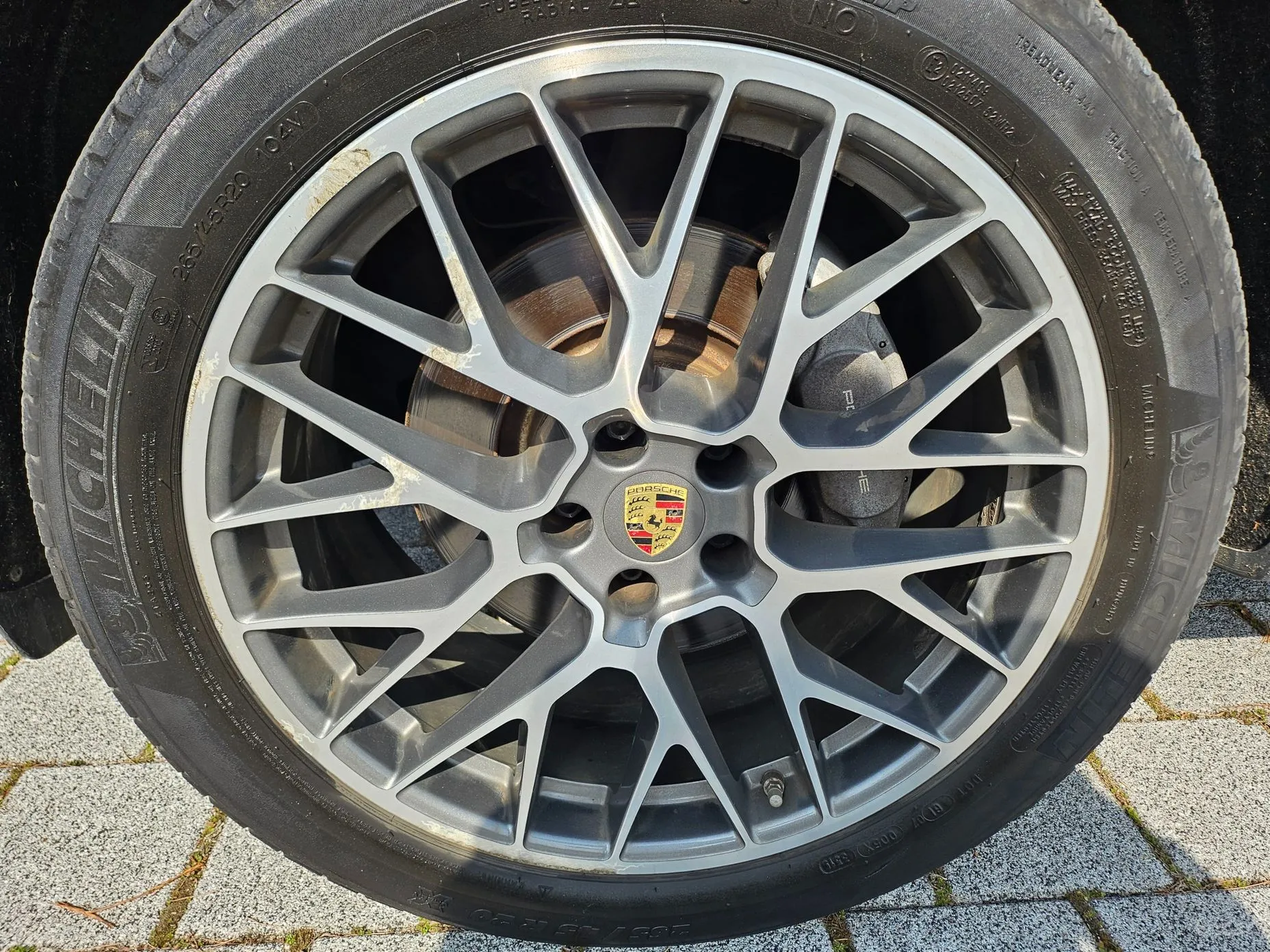 Porsche Macan превью 2