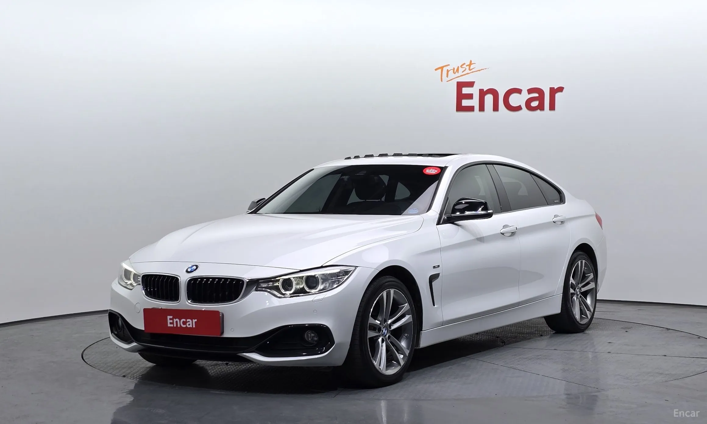 Series 4 (F32)