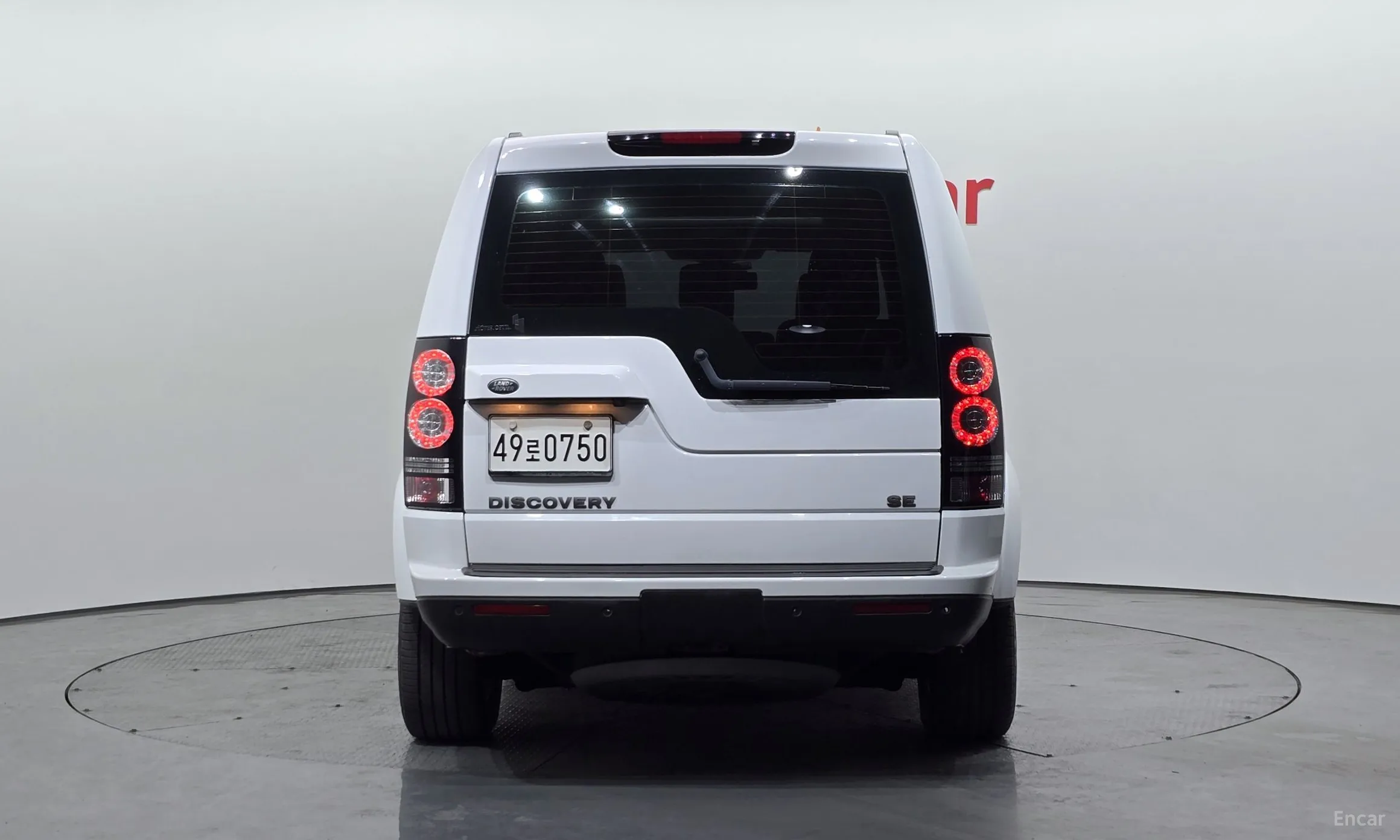 Land Rover Discovery 4 превью 3