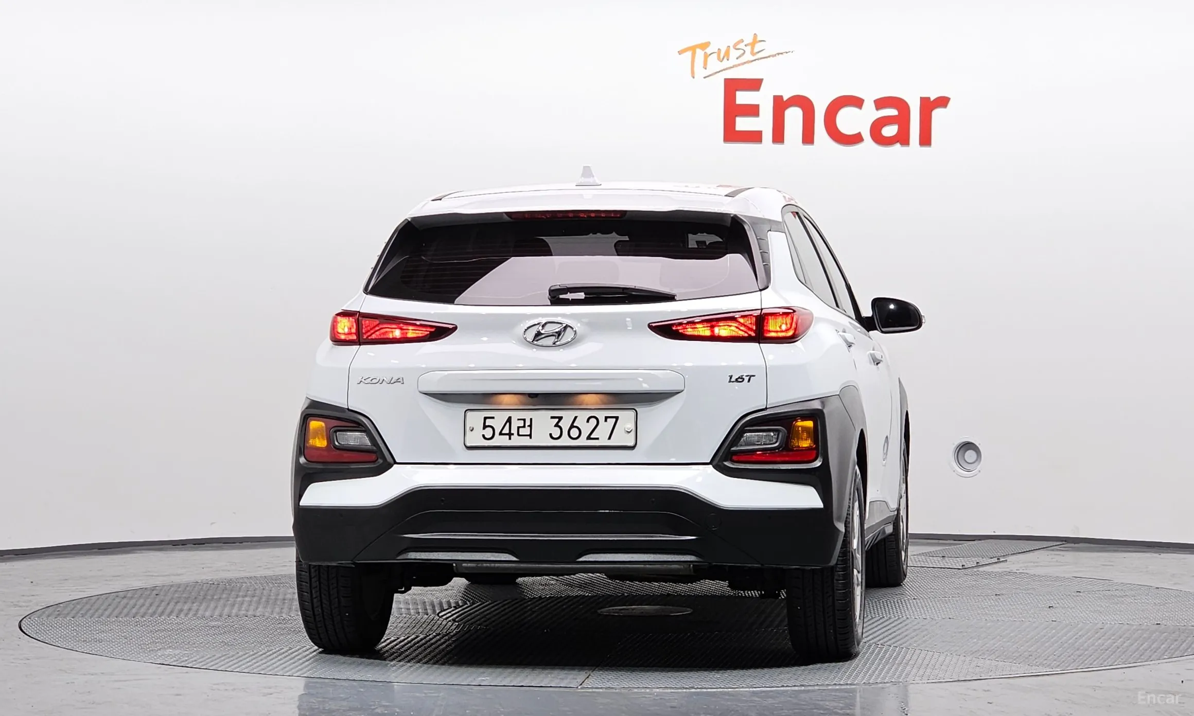 Hyundai Kona превью 3