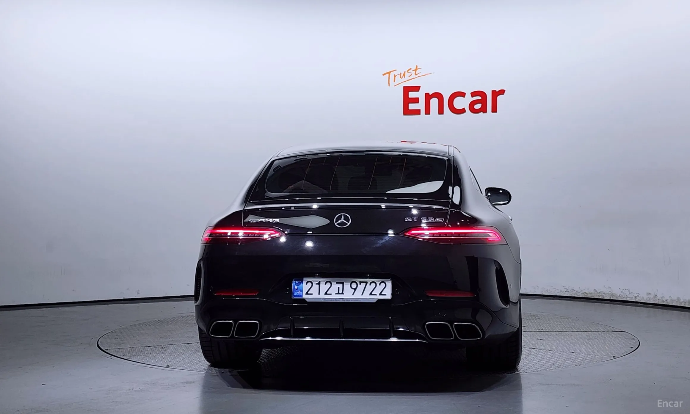 Mercedes Benz AMG GT превью 3