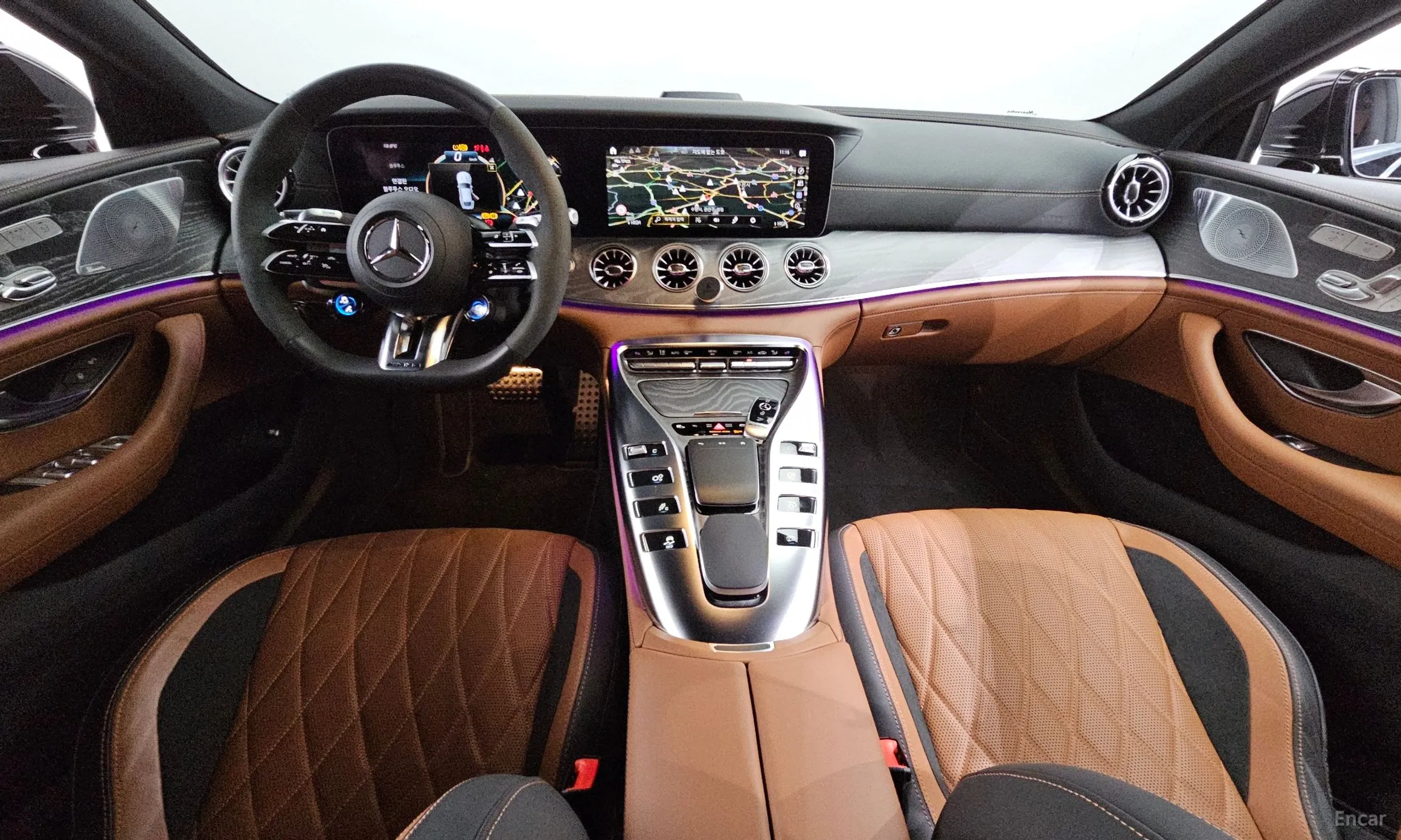 Mercedes Benz AMG GT превью 4